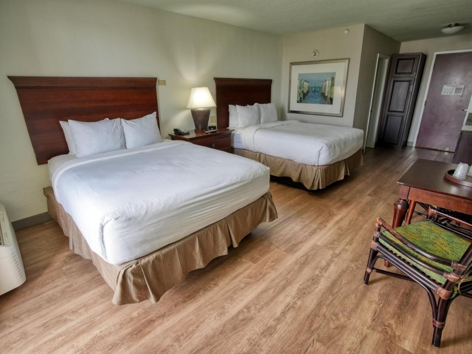 Queen Room Two Queen Beds Marina View Non-Smoking