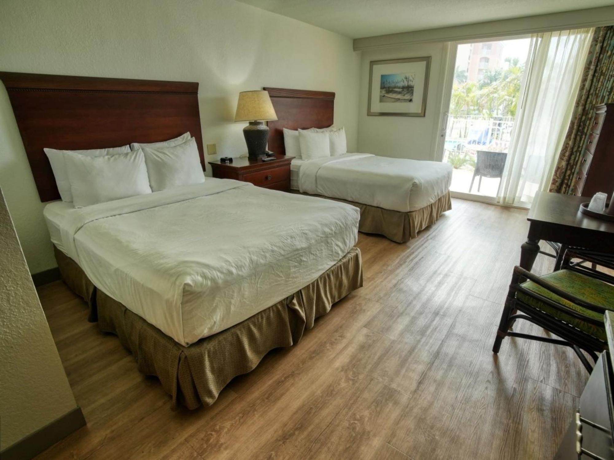 Queen Room Two Queen Beds Marina View Non-Smoking