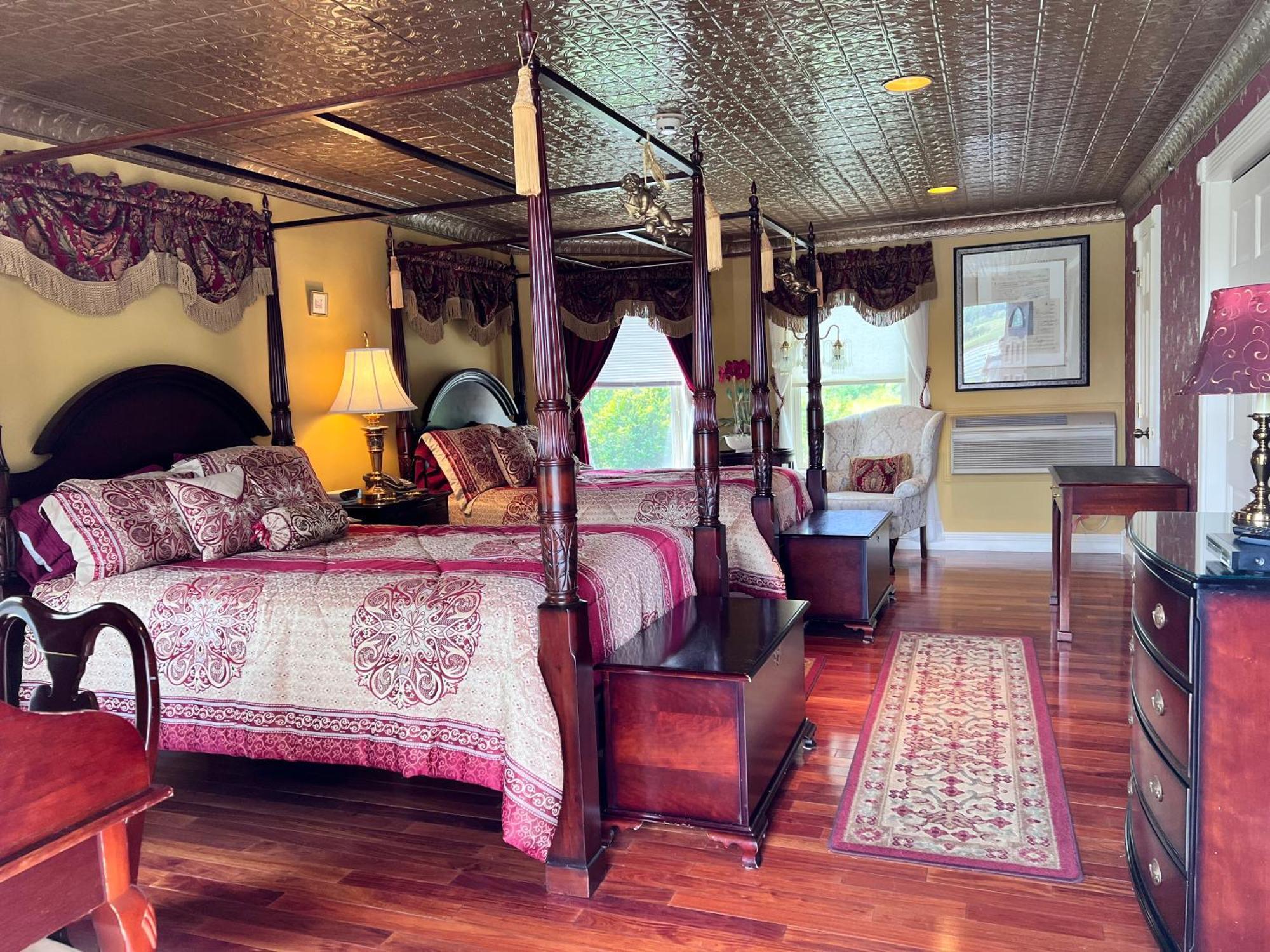 Large Double Room