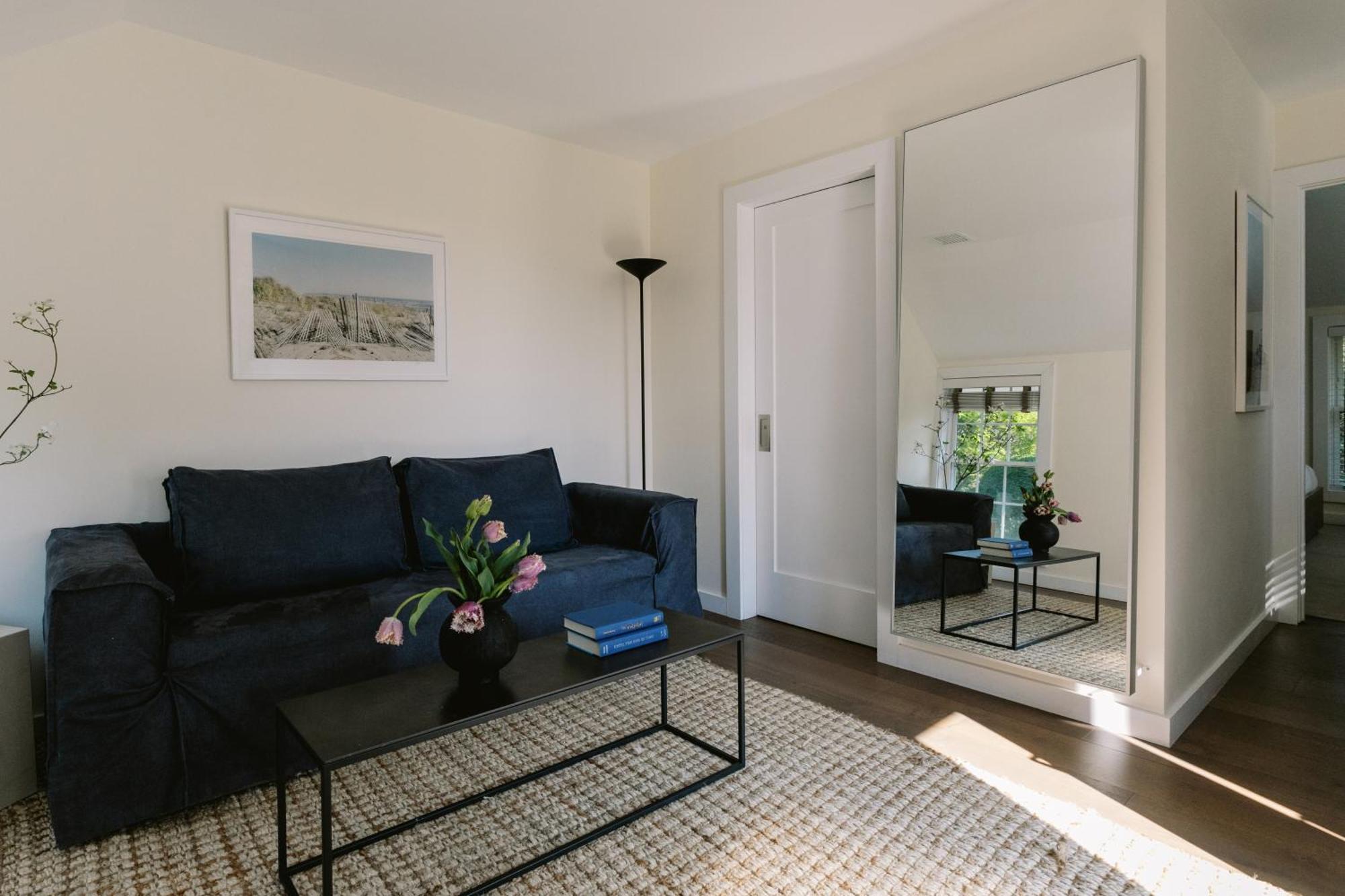 Queen Suite