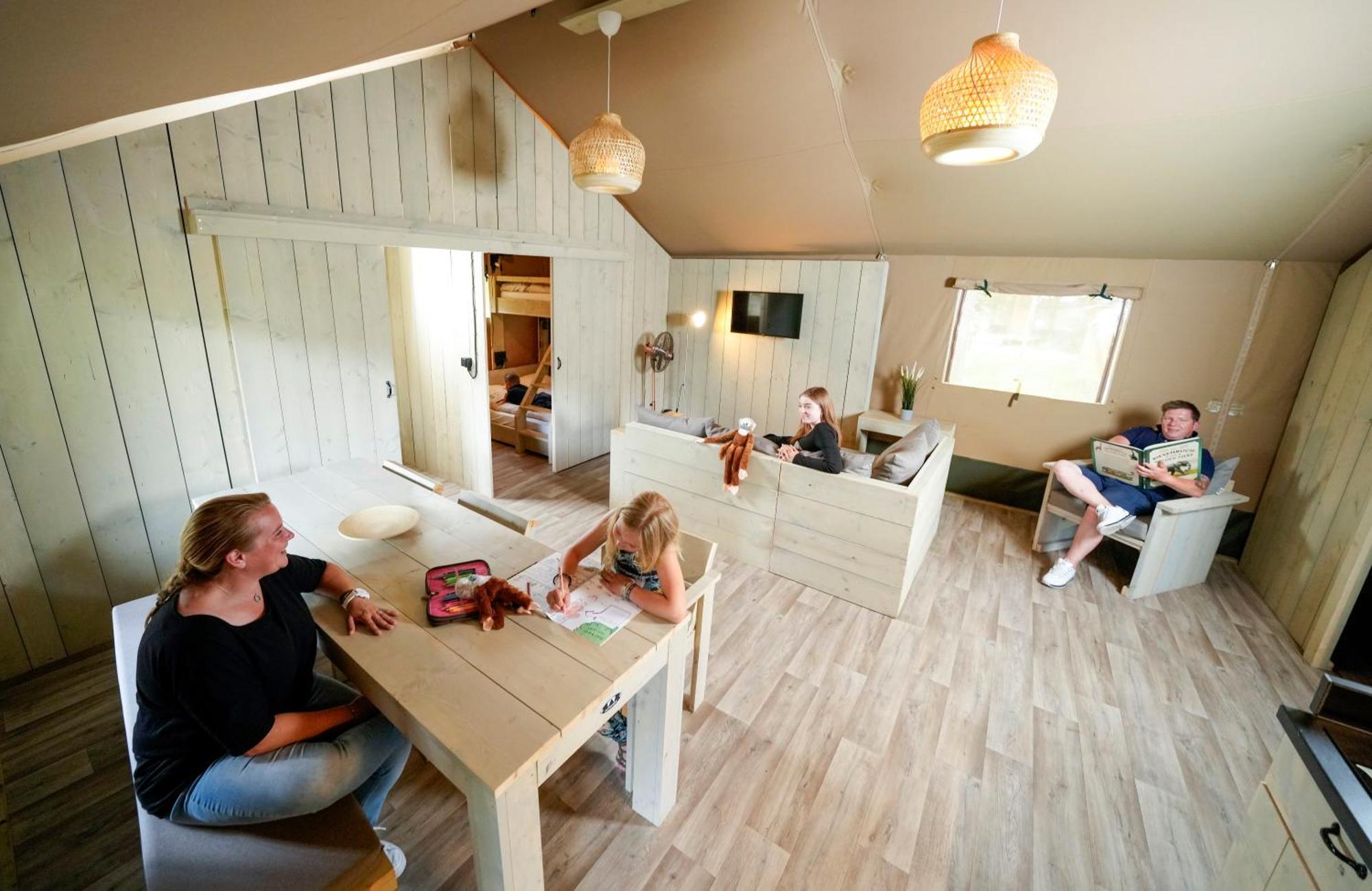 Tongasoa-Lodge excl park entrance fee mandatory