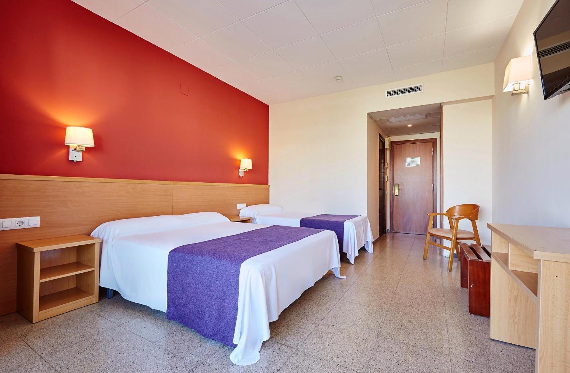 Economic Double Room Extra Bed