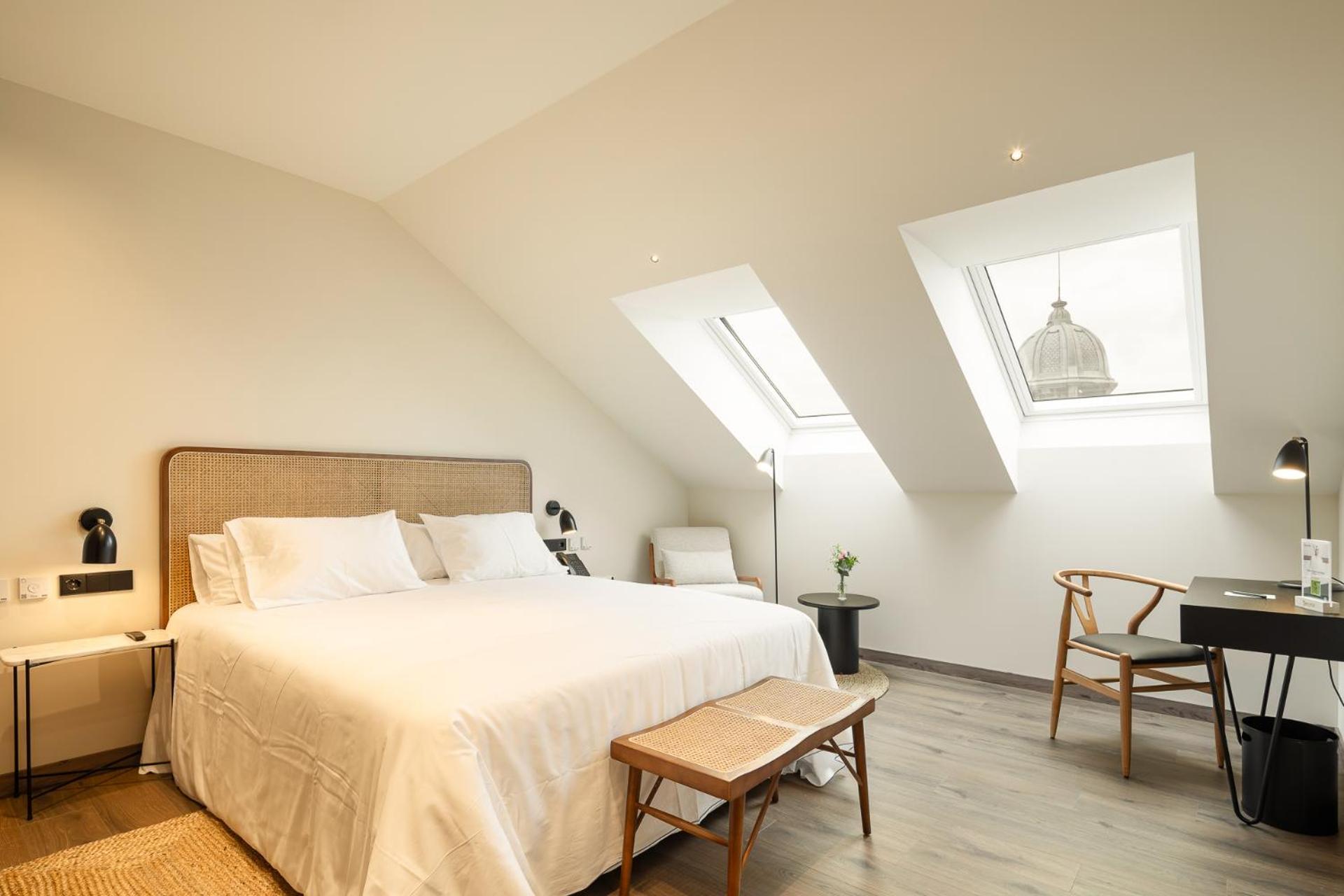 Double or Twin Room,1526828434:JPEG