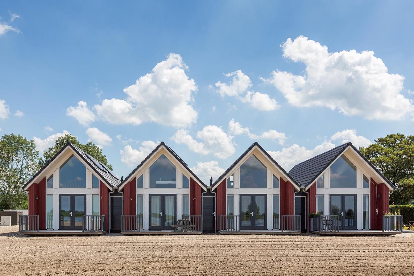 Bungalow Beach Front