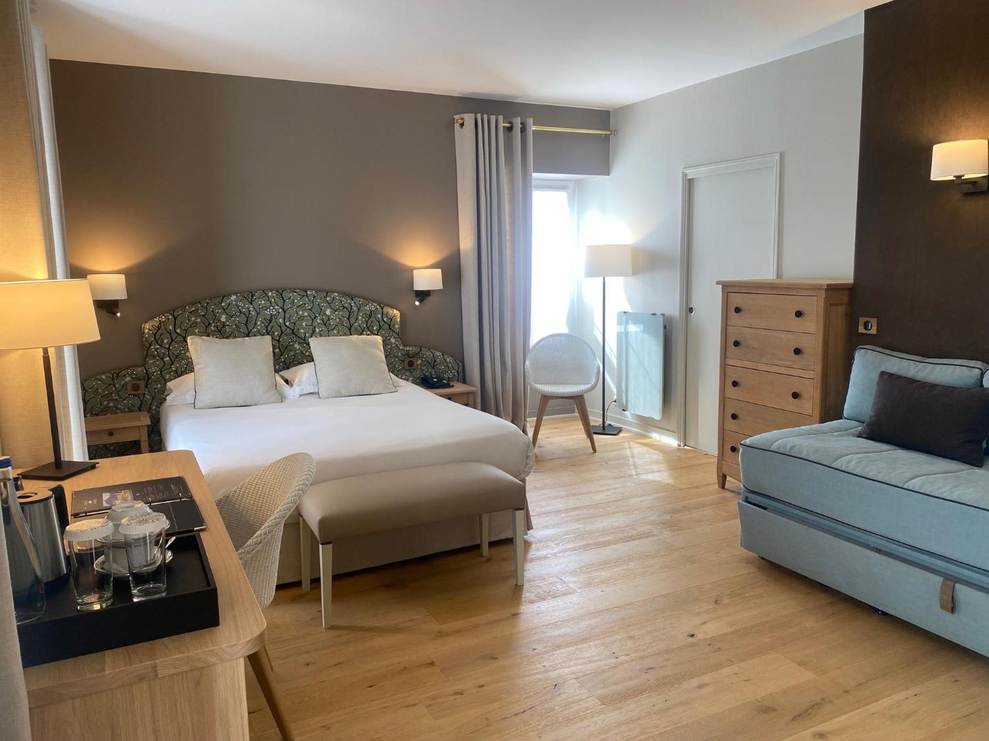 Junior Suite City View