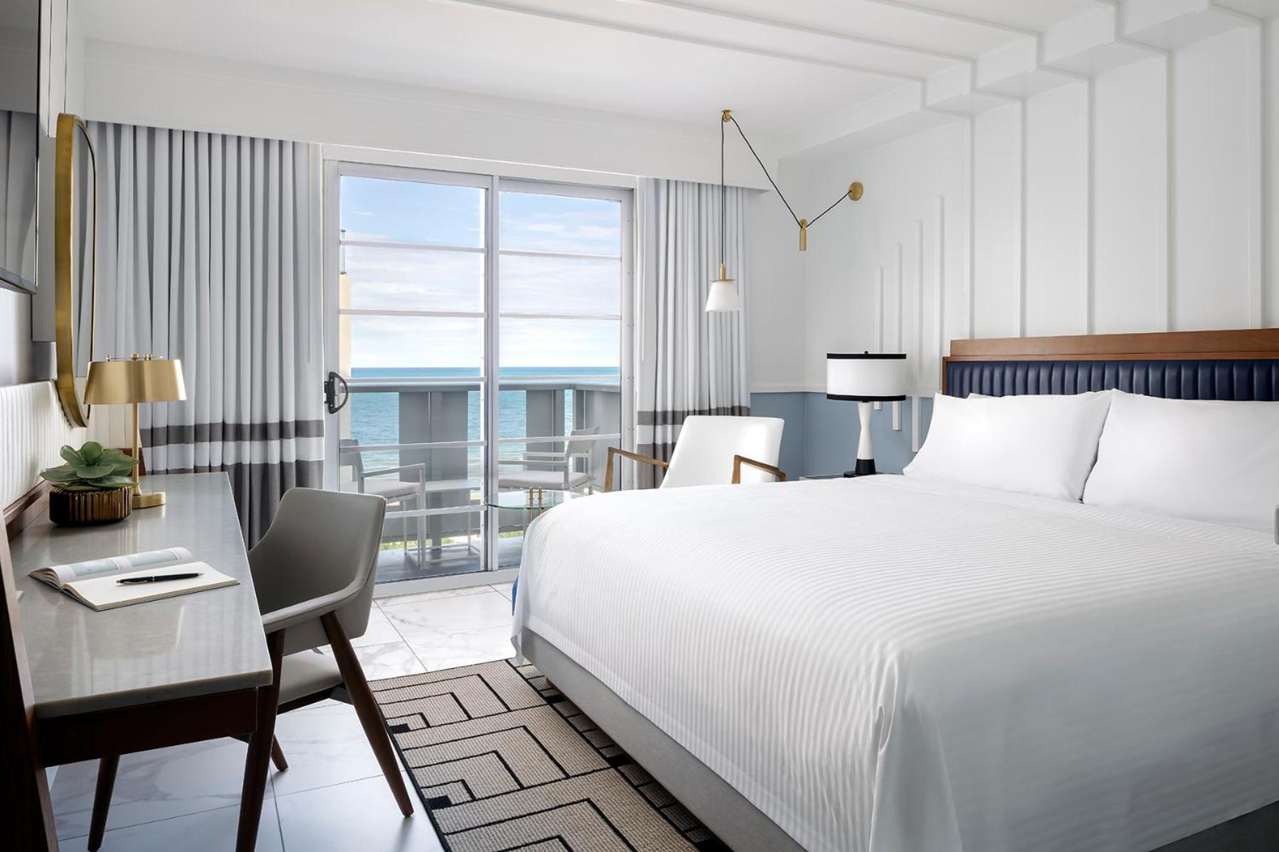 Premium King Room Balcony Ocean View