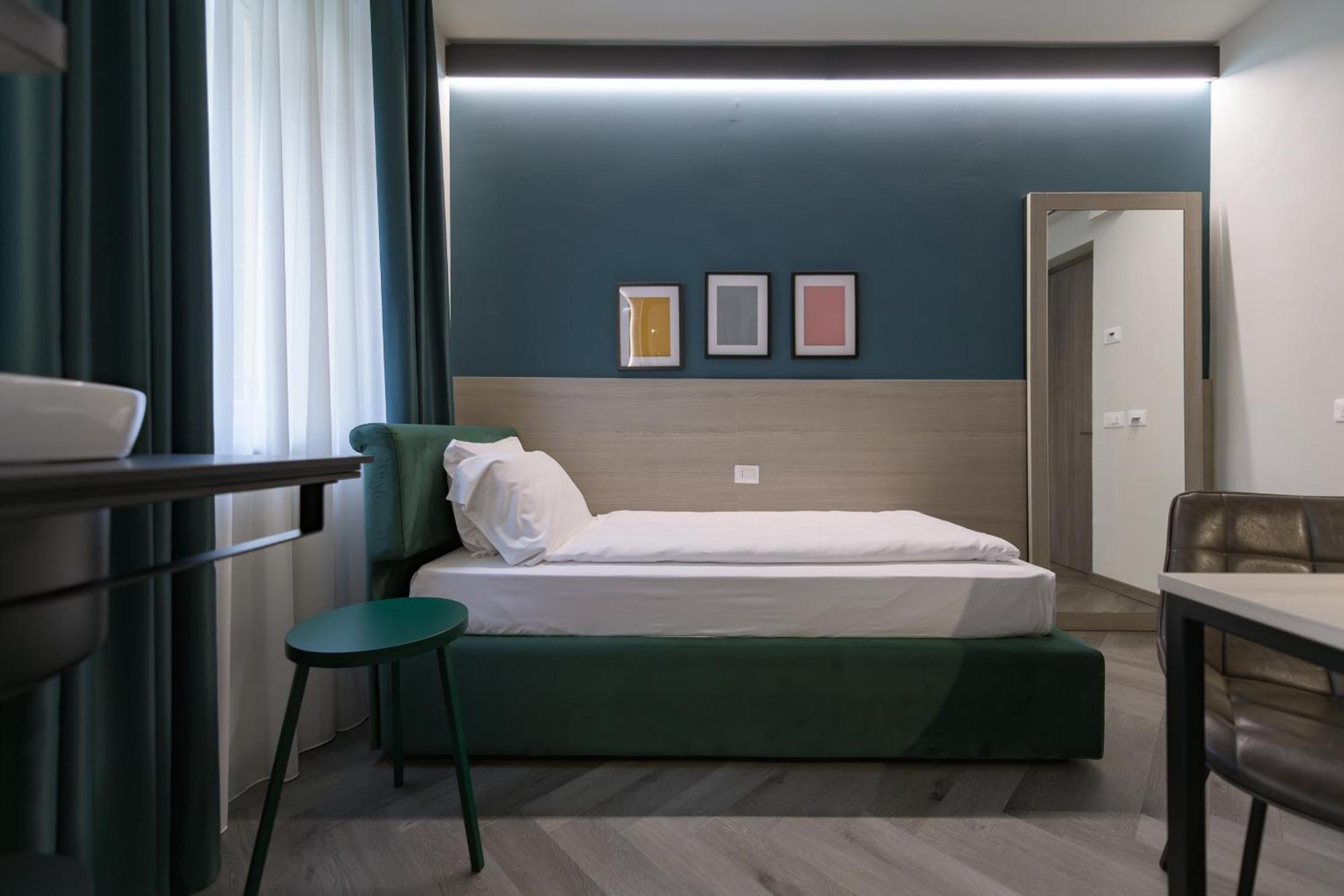 Single Room,1588198429:JPEG