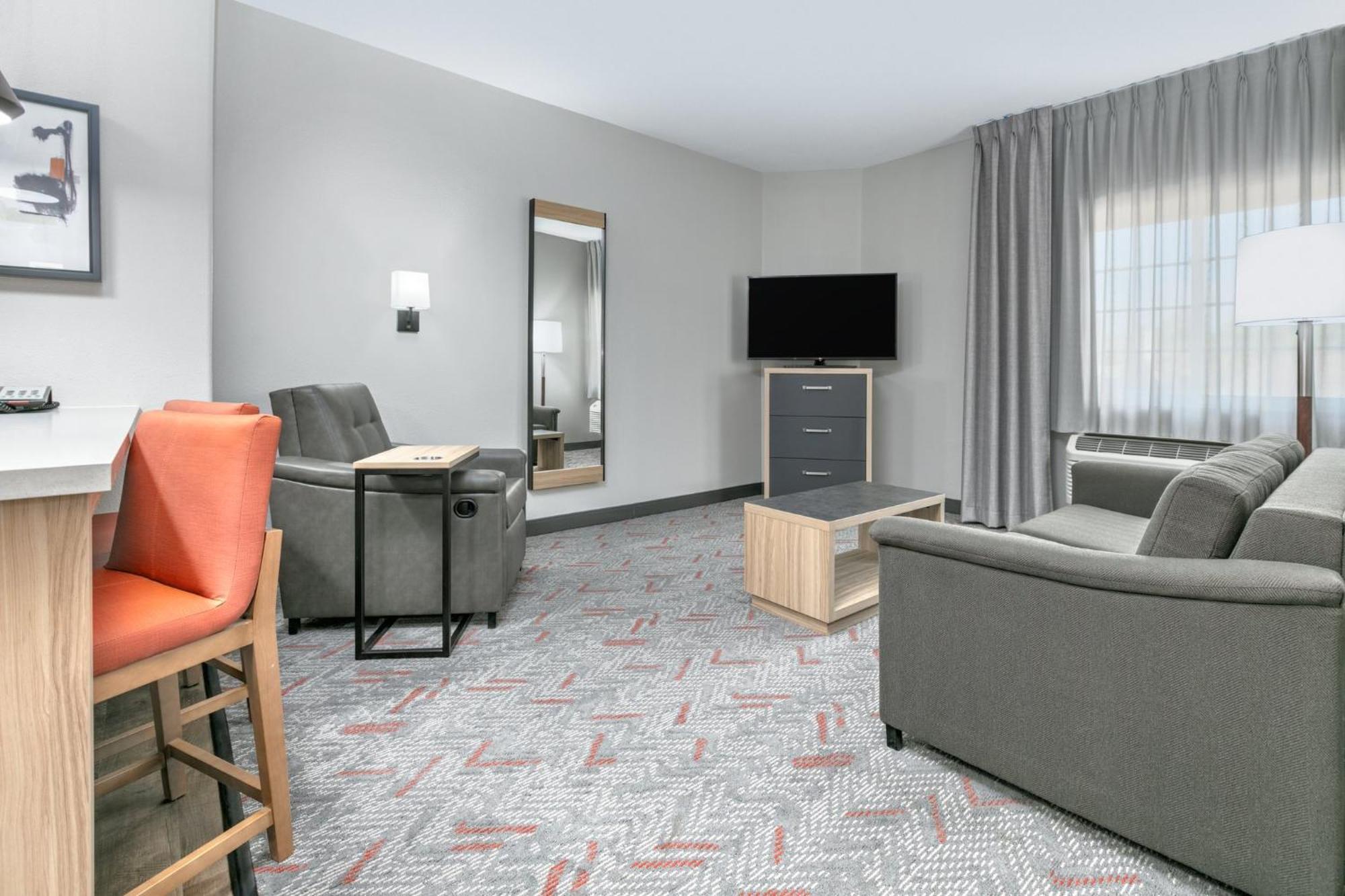 One-Bedroom Suite with Sofa Bed