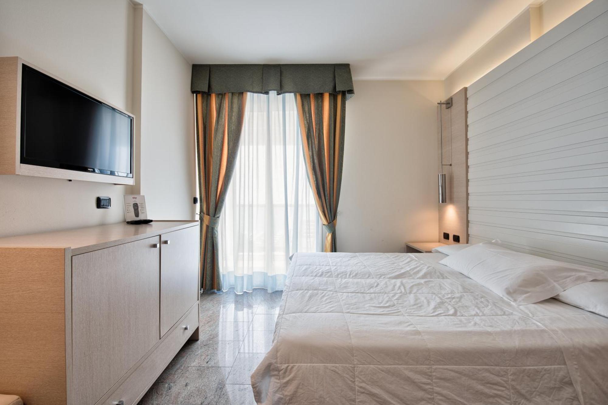 Double Room Balcony Sea View