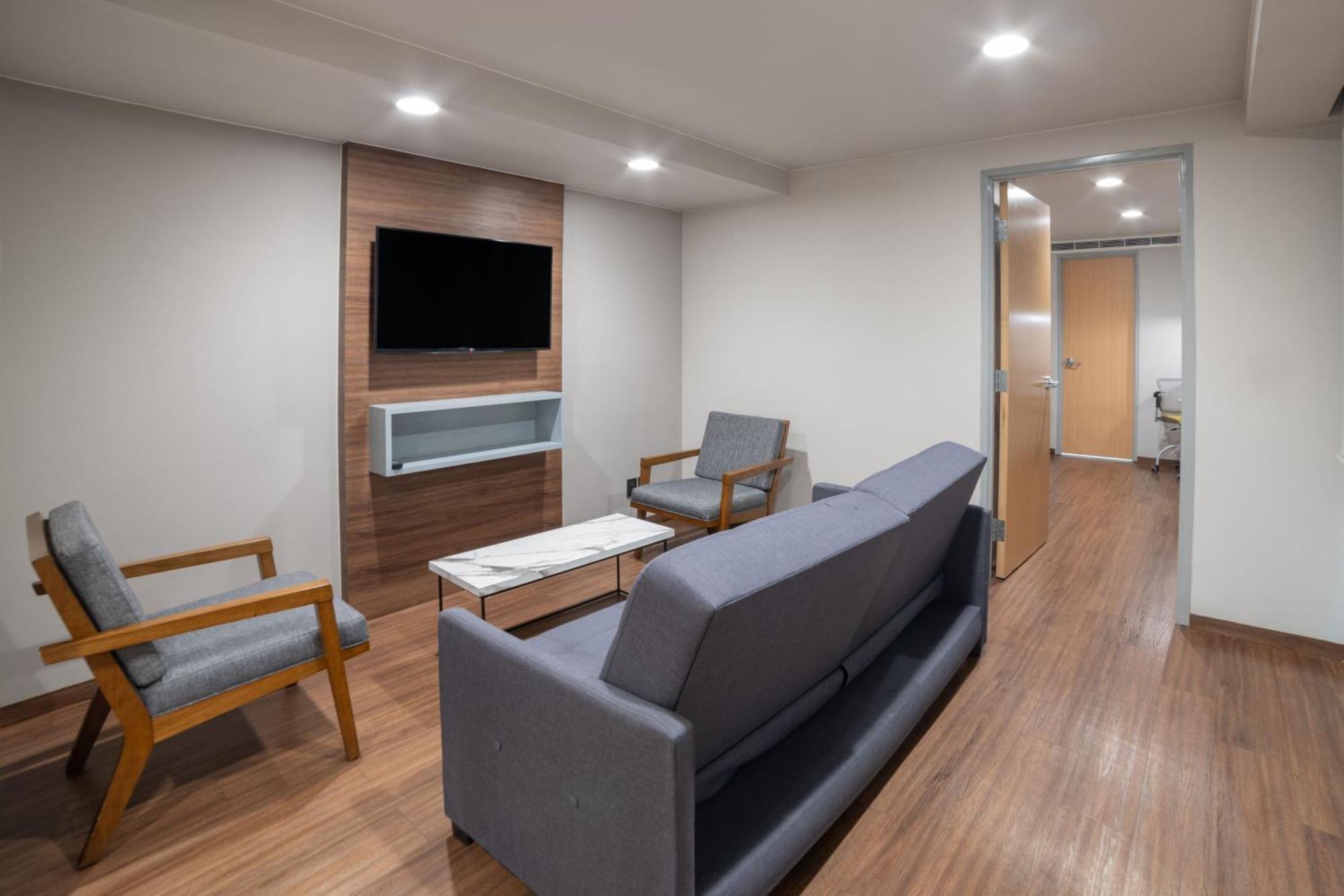 Penthouse Suite Sofa Bed Balcony