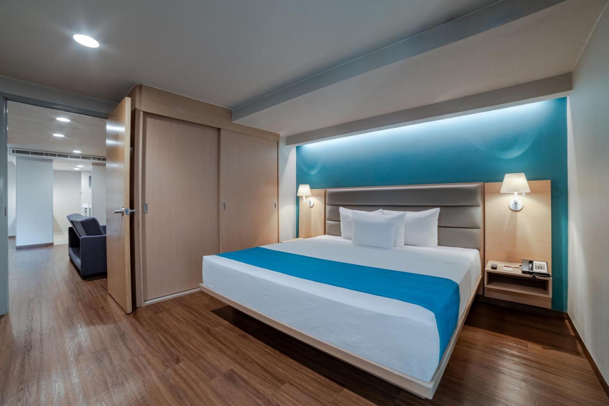 Penthouse Suite Sofa Bed Balcony