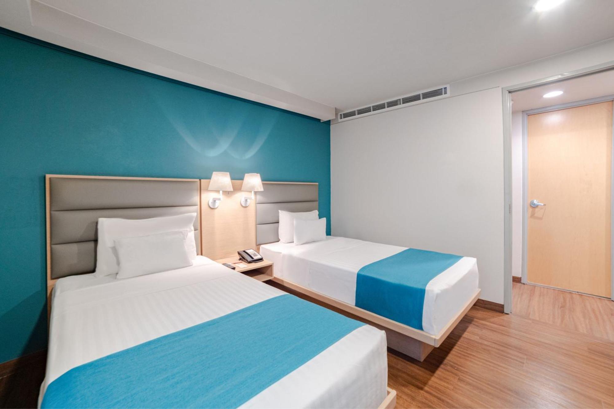 One-Bedroom Suite King or Twin Bed Sofa Bed