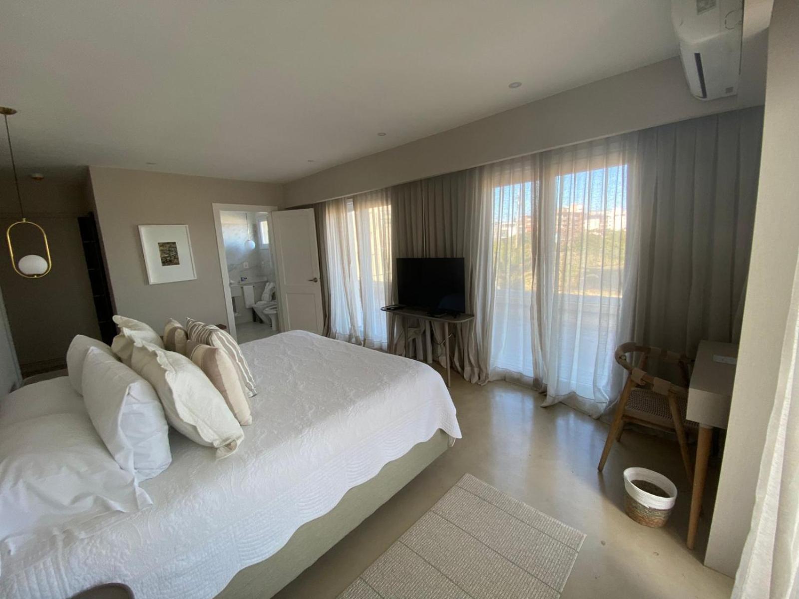 Deluxe Suite Sea View