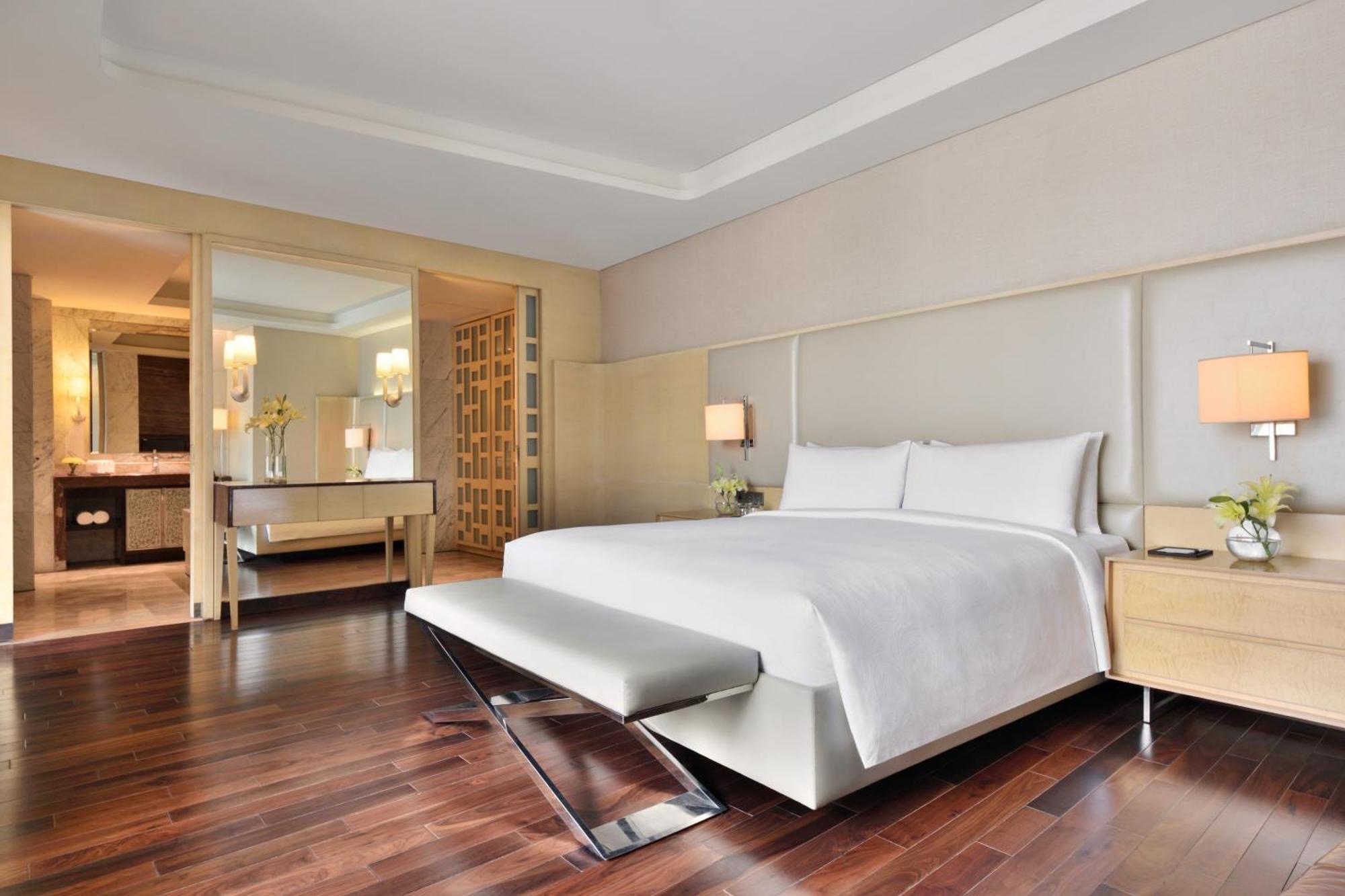 Luxury Suite complimentary & Club access unlimited IMFL Beverages 5PM to 7PM F&B at JW Café Saffron XO