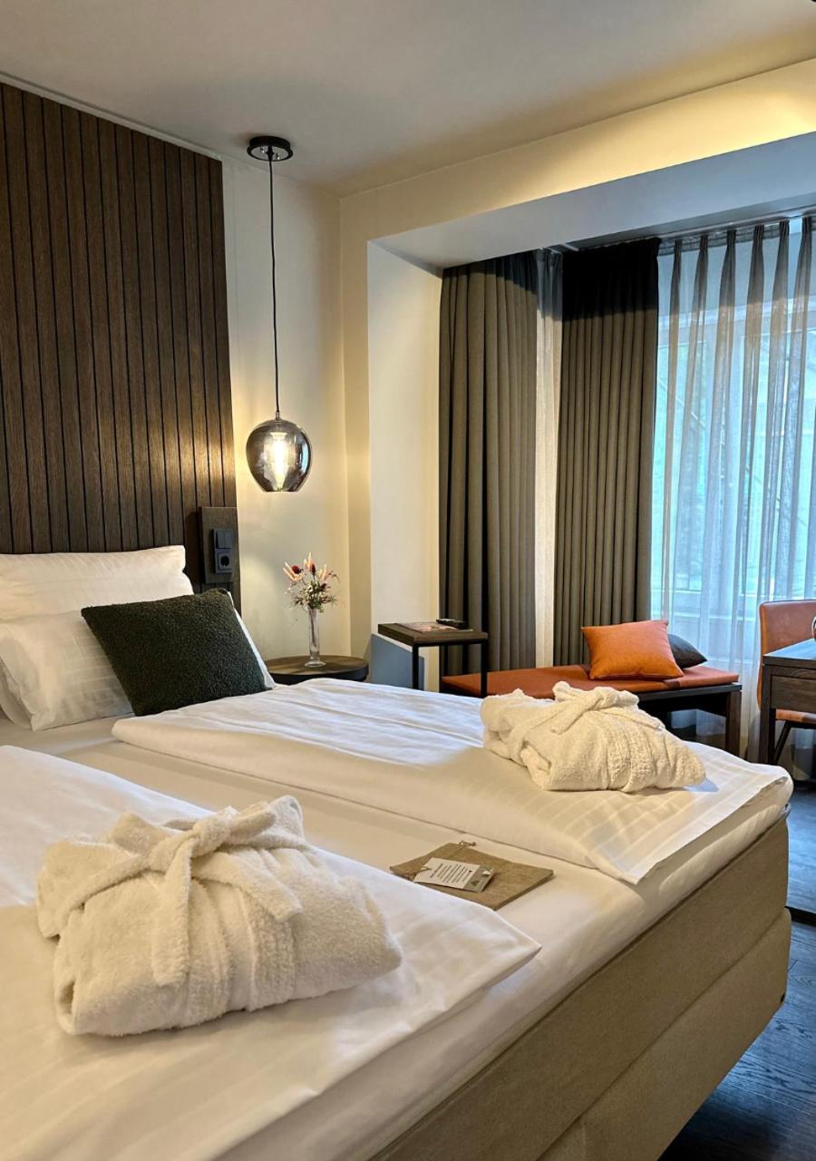 Large Double Room
