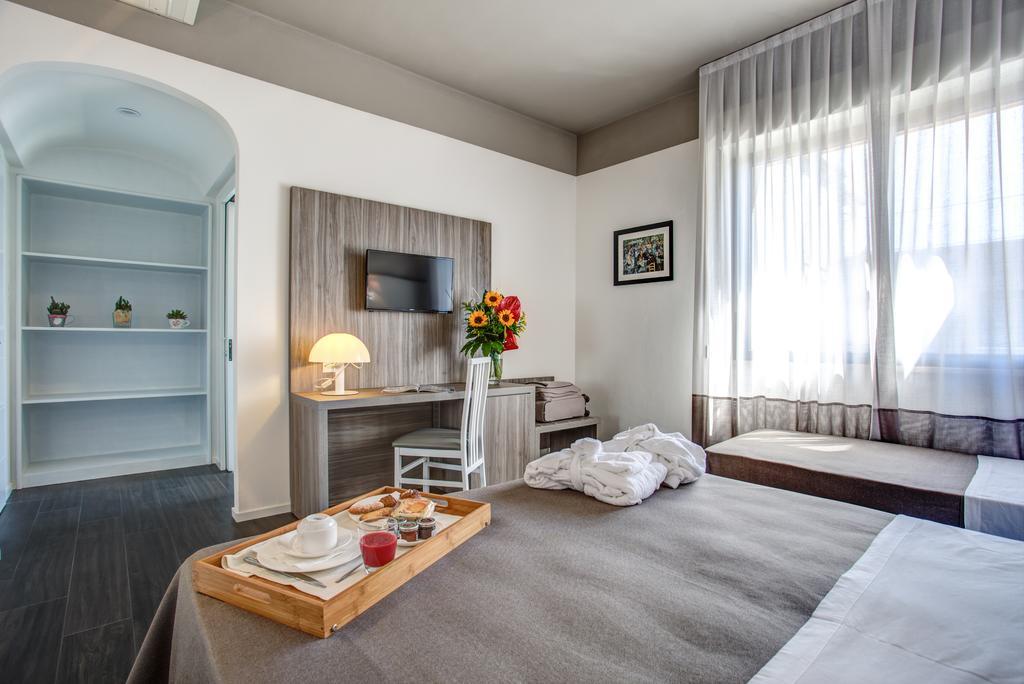 Basic Triple Room