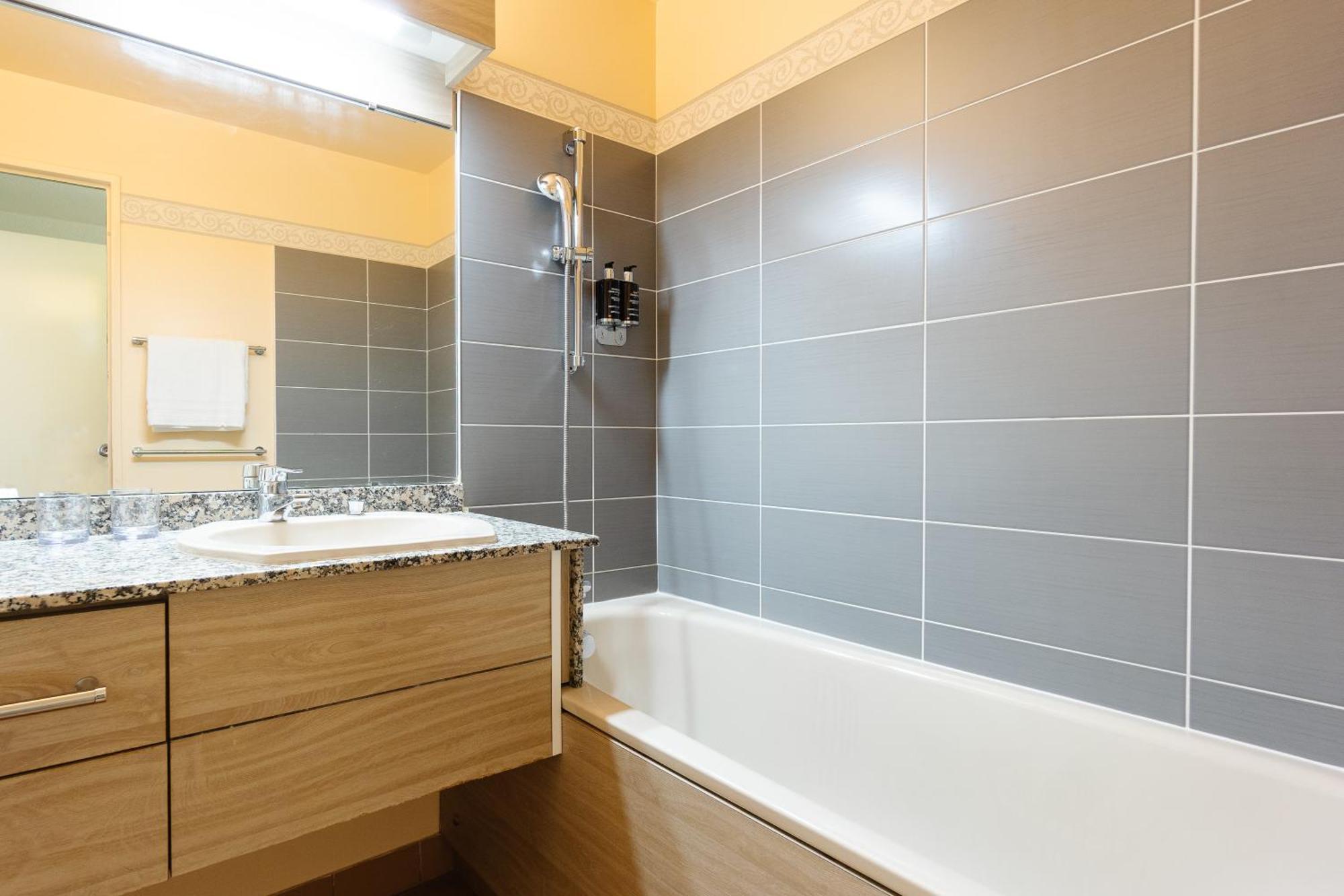 Chambre Quadruple avec Balcon