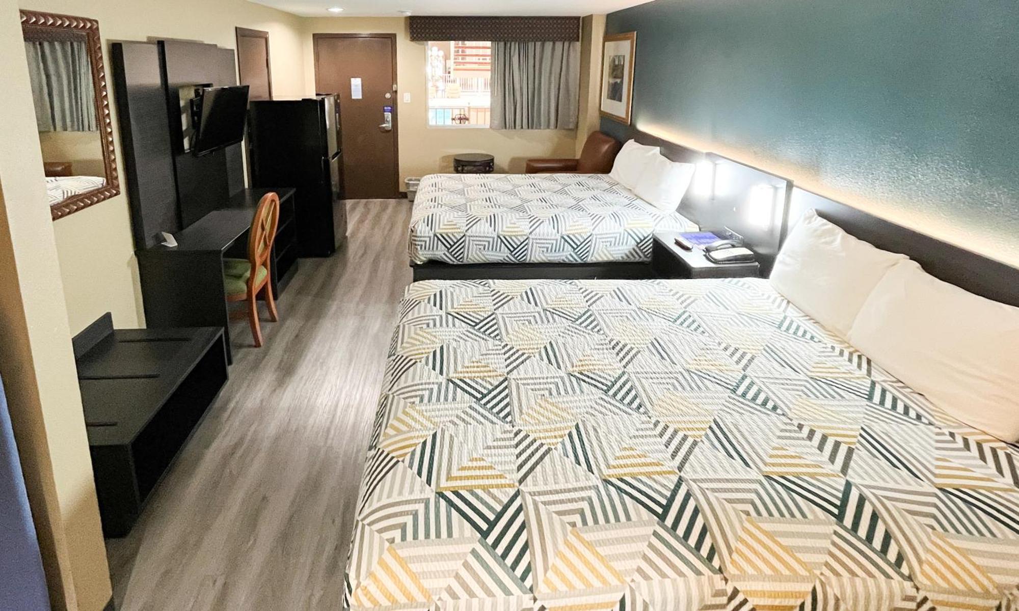 Deluxe Queen Room Two Queen Beds Non-Smoking