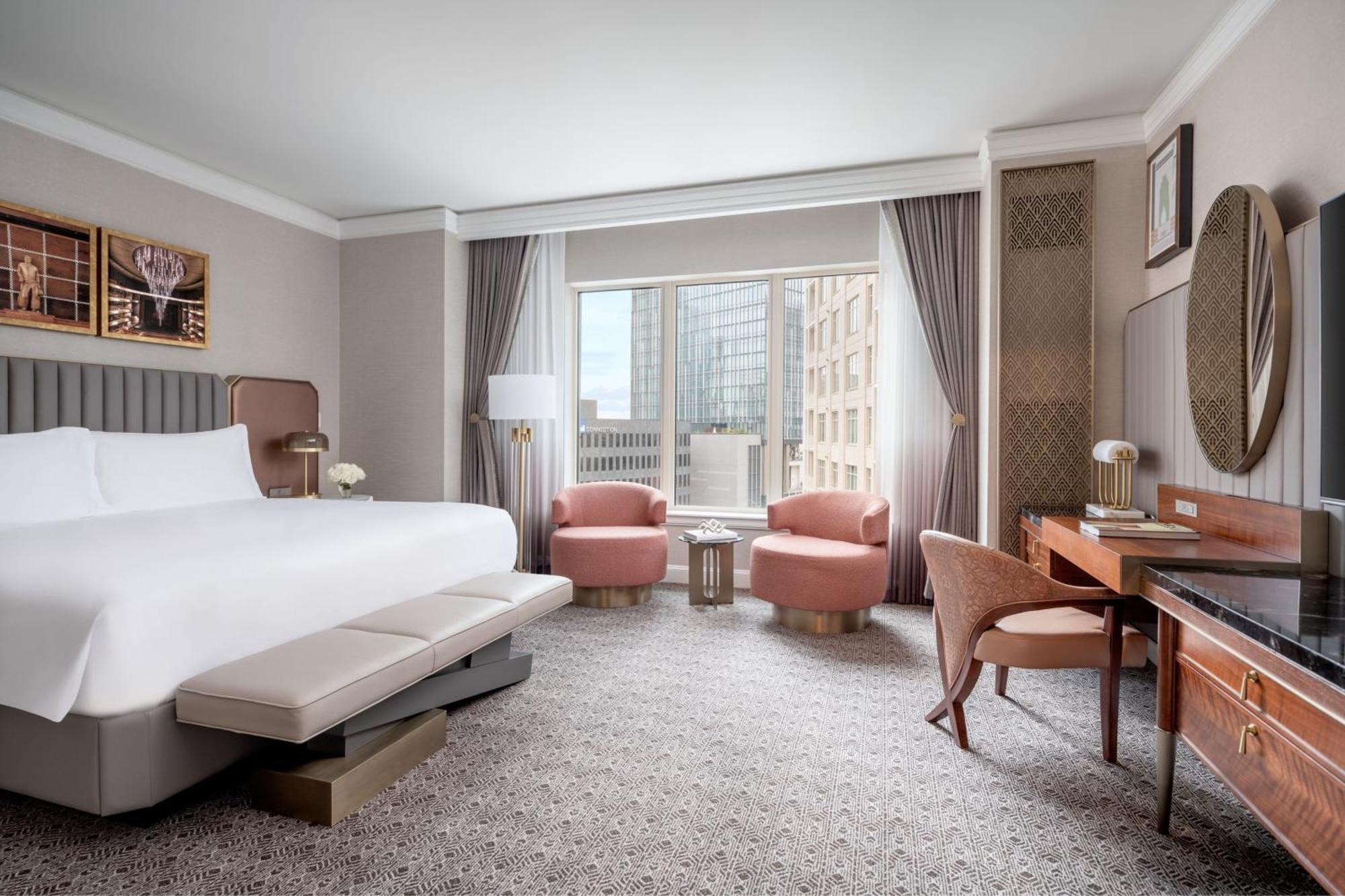 Deluxe King Room