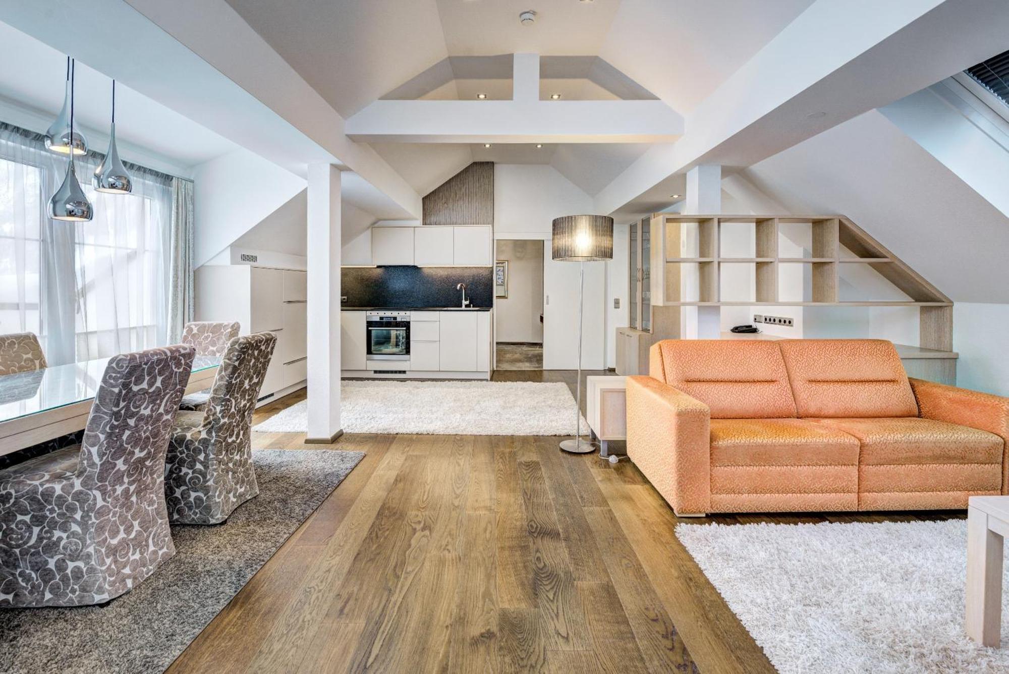 One-Bedroom Suite
