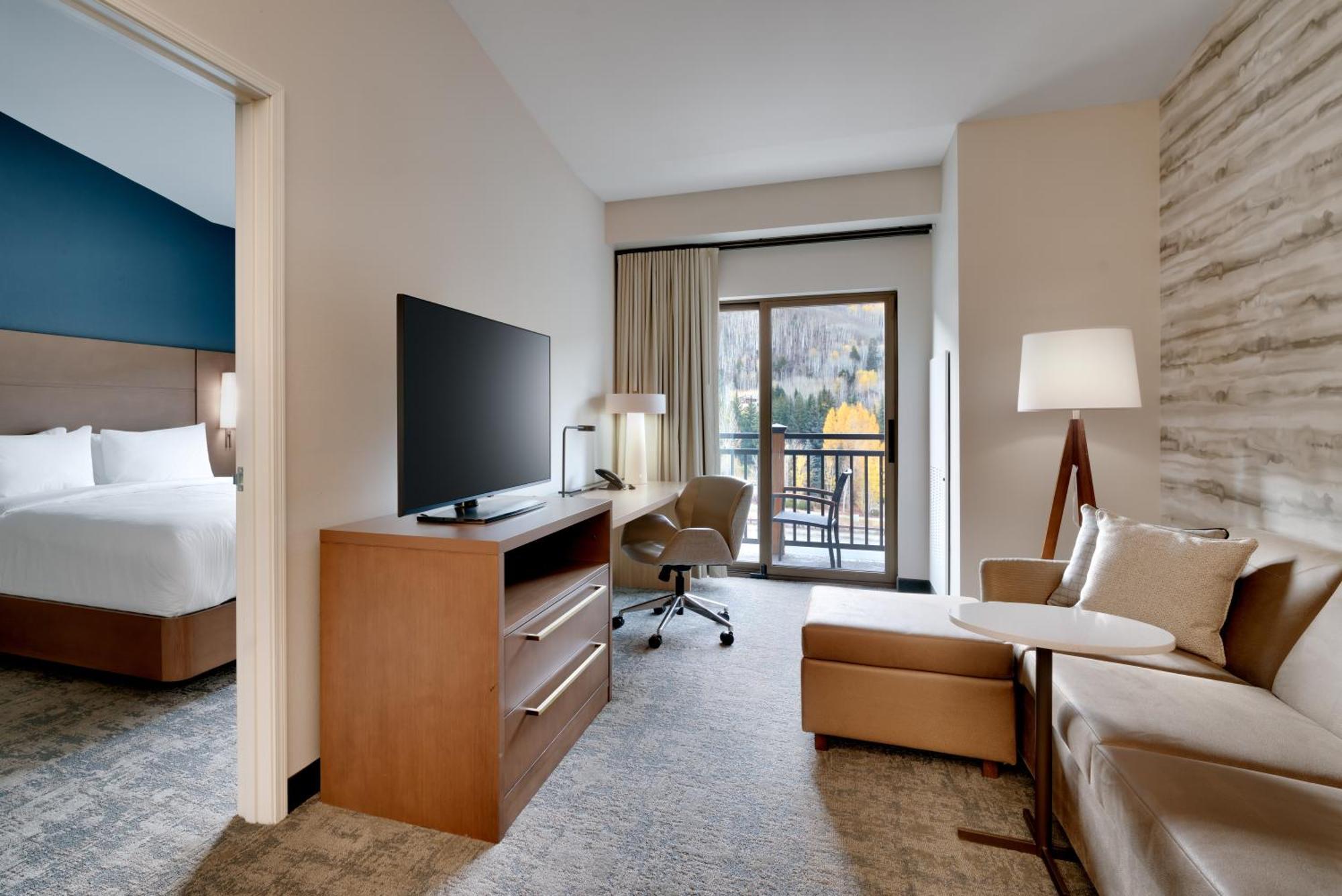 One-Bedroom King Suite Sofa Bed Balcony