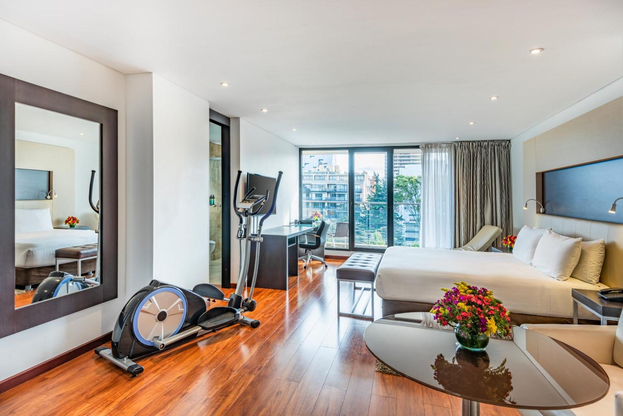 Suite City View