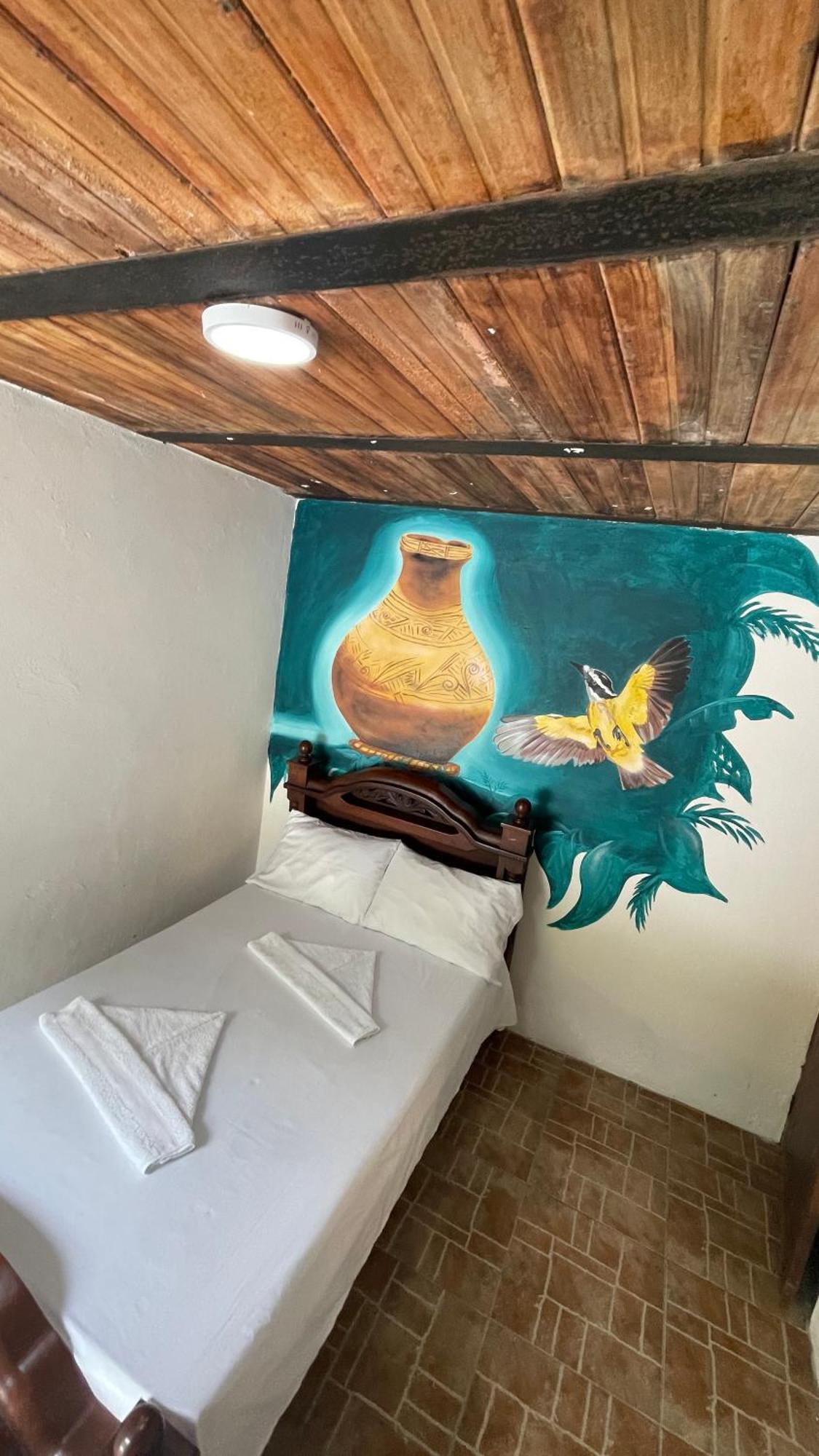 Double Room,1539113941:JPEG