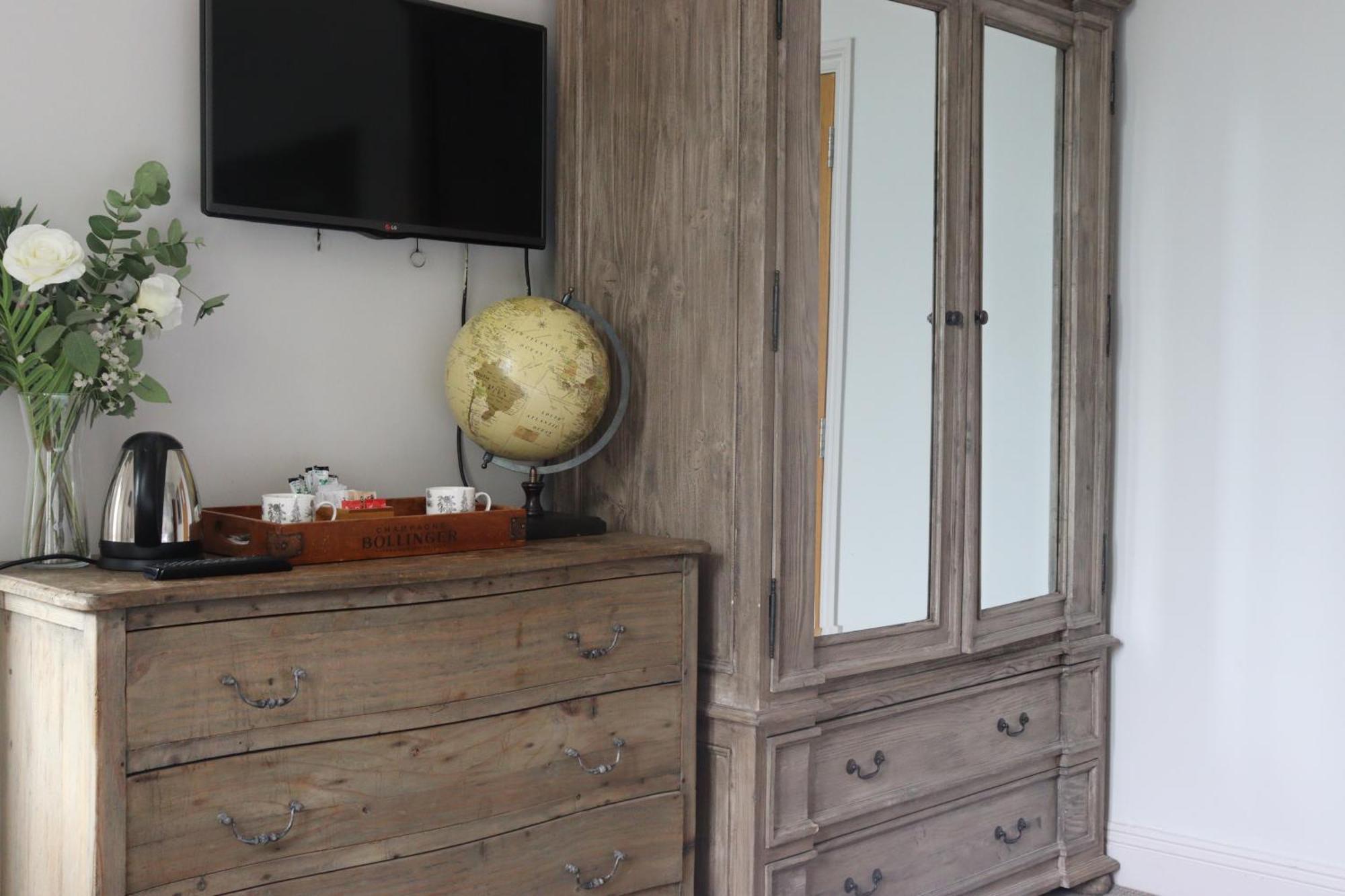 Superior King or Twin Room