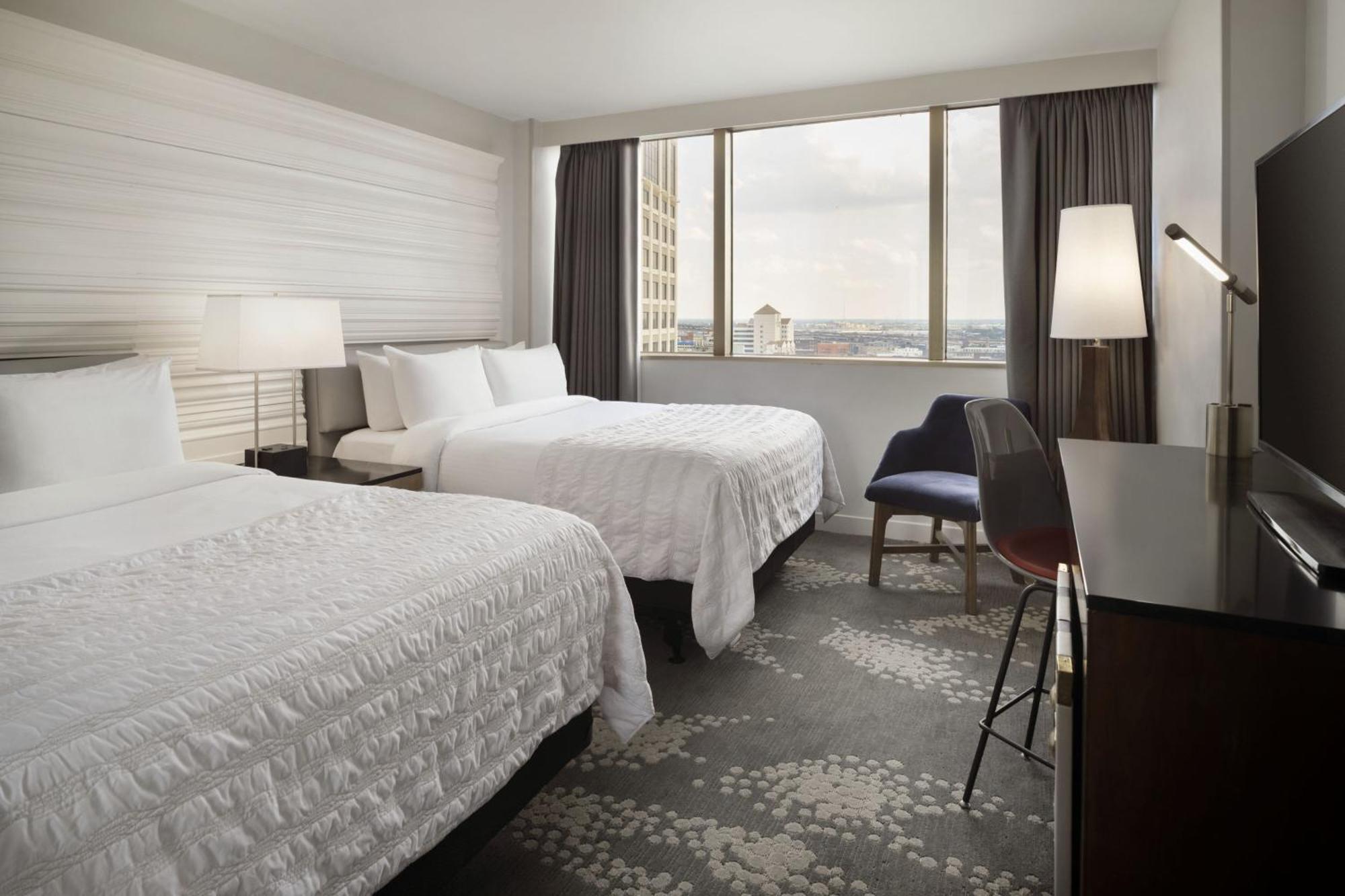Guest room 2 Double City view