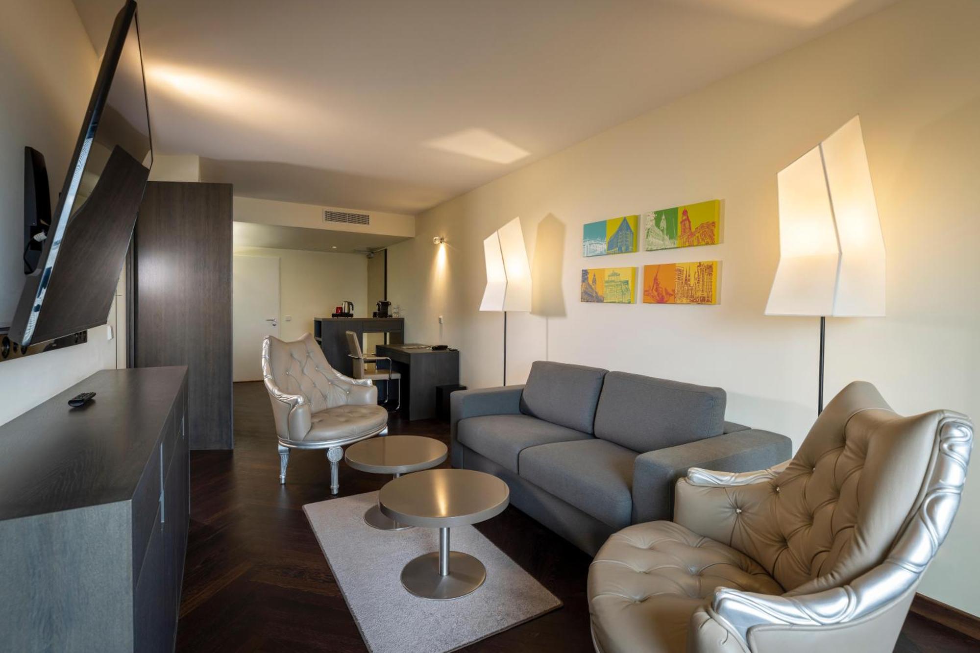 Suite