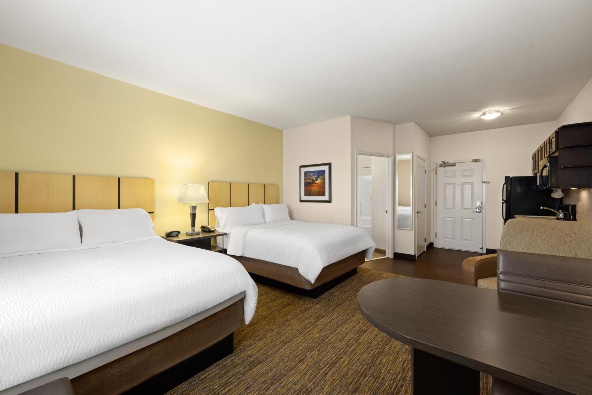Queen Studio Two Queen Beds Hearing Accessible Non-Smoking