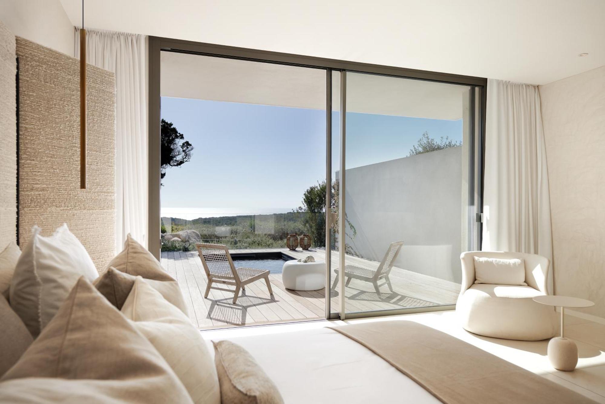 Suite Signature 60m² Private Pool Sea View