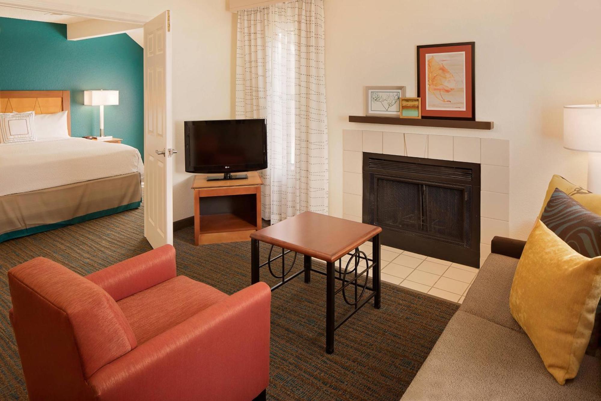 Two-Bedroom Bi-level Suite