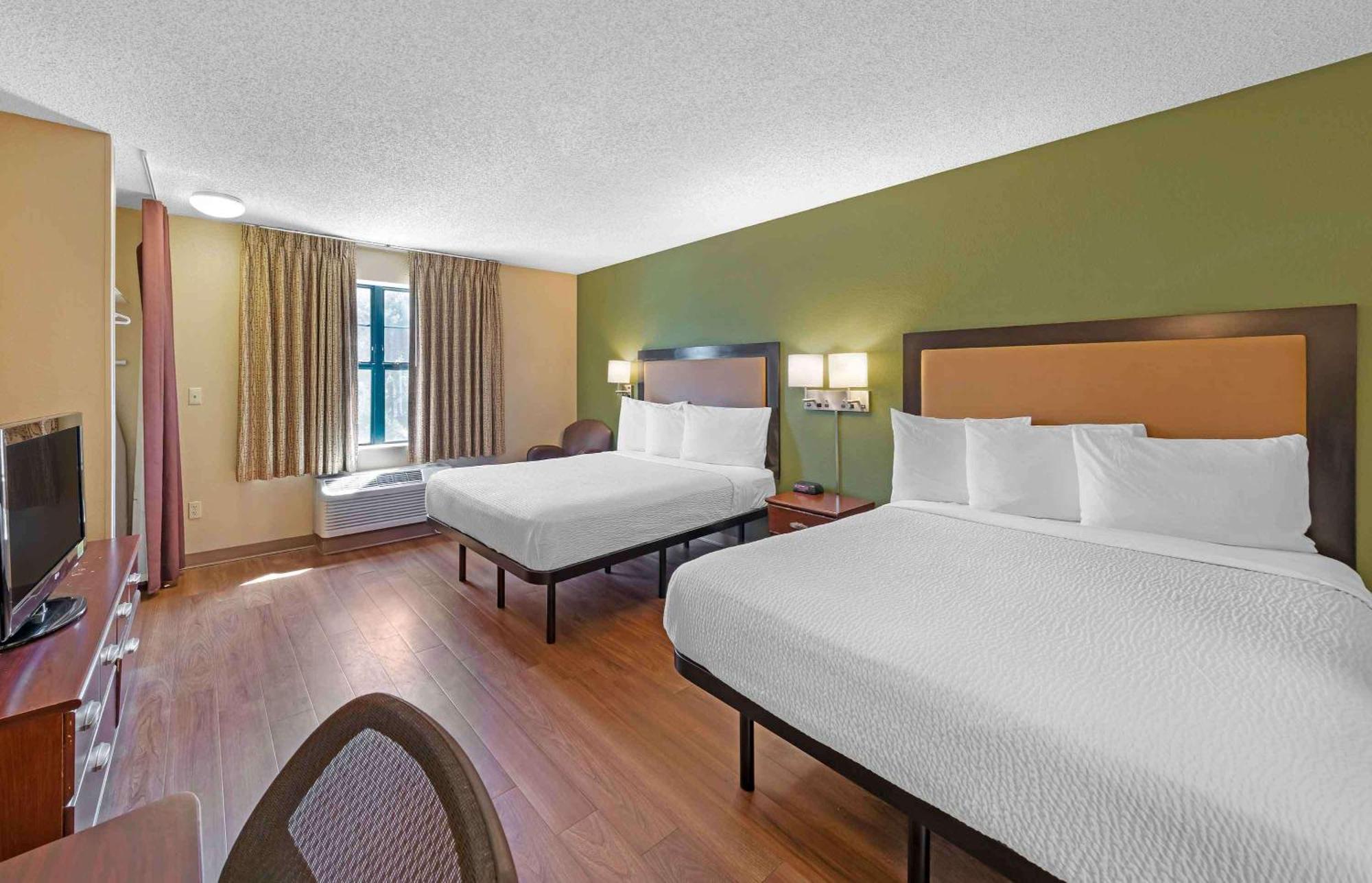Studio 2 Double Beds Non-Smoking