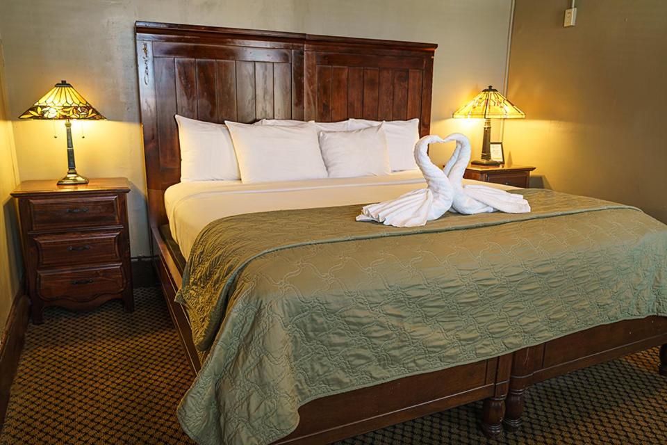 King Room Spa Bath