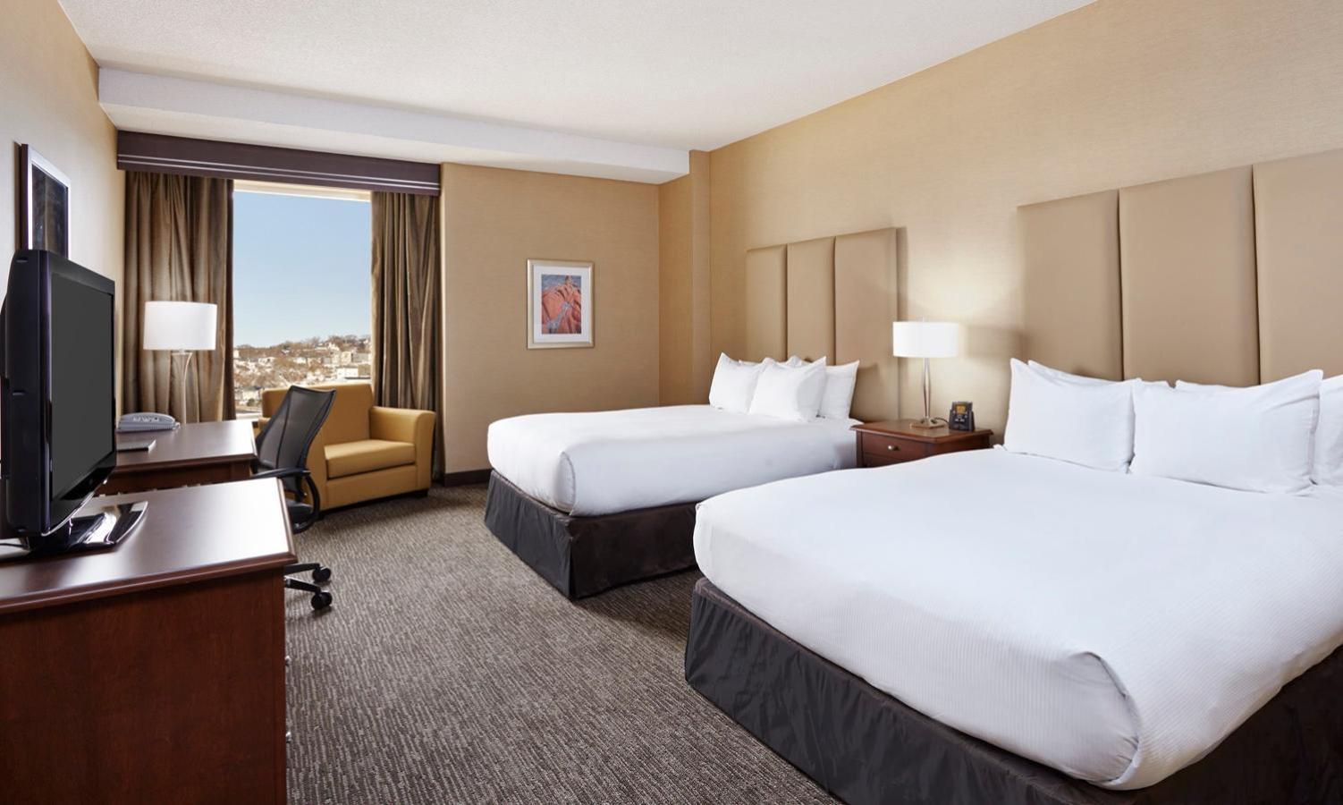 Club Floor Queen Room with Two Queen Beds