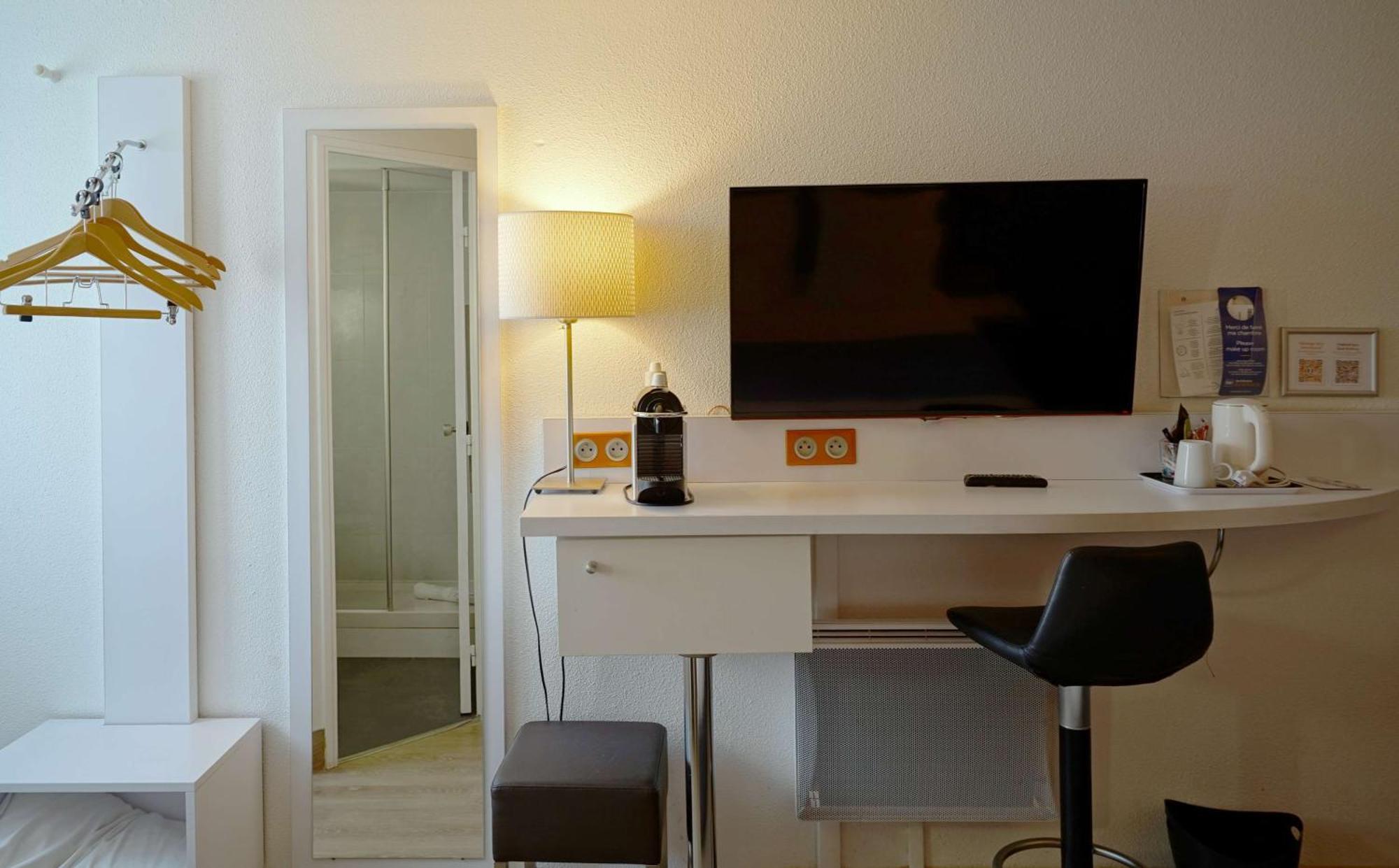 Premium Triple Room