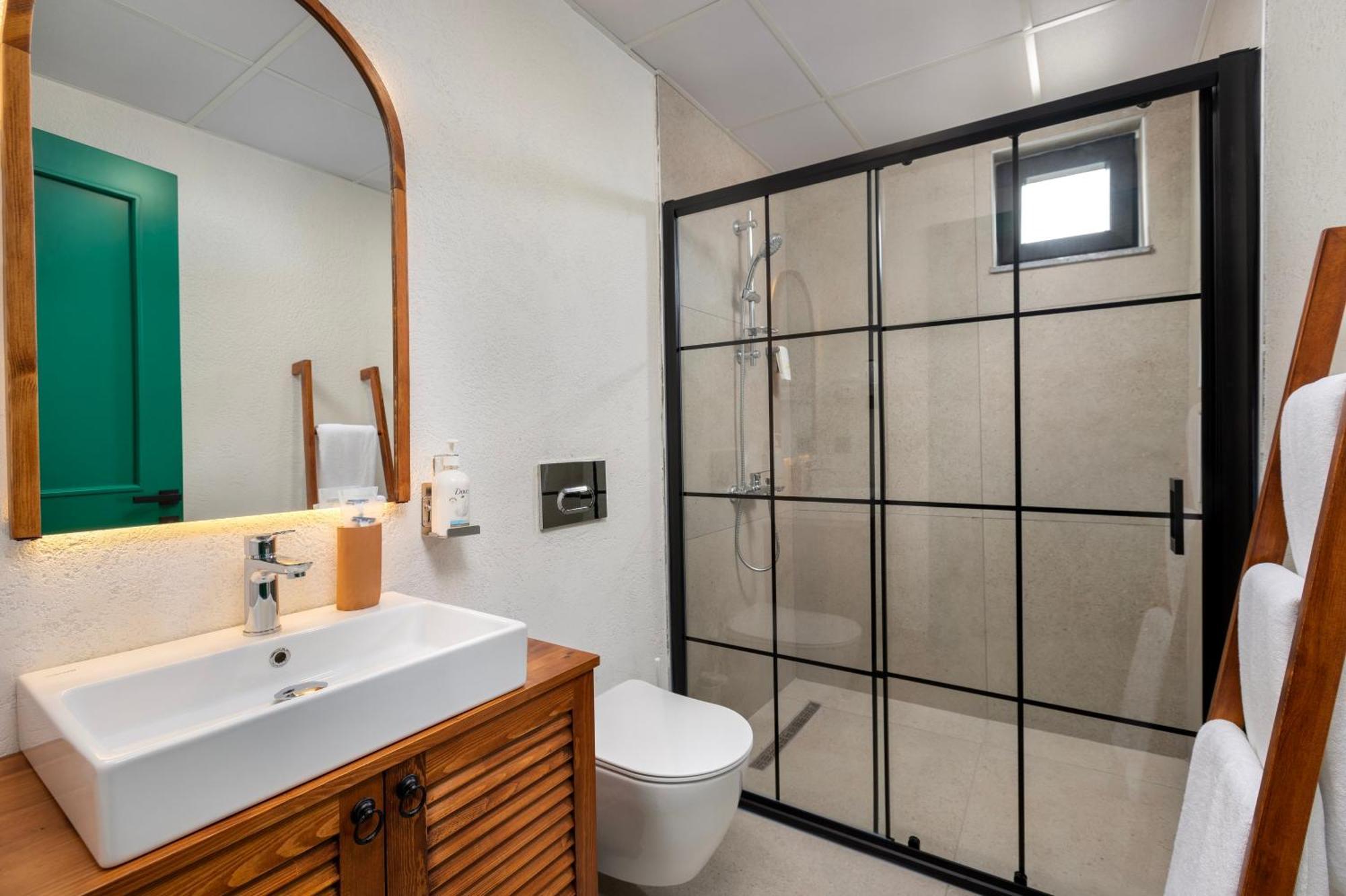 Suite with Spa Bath