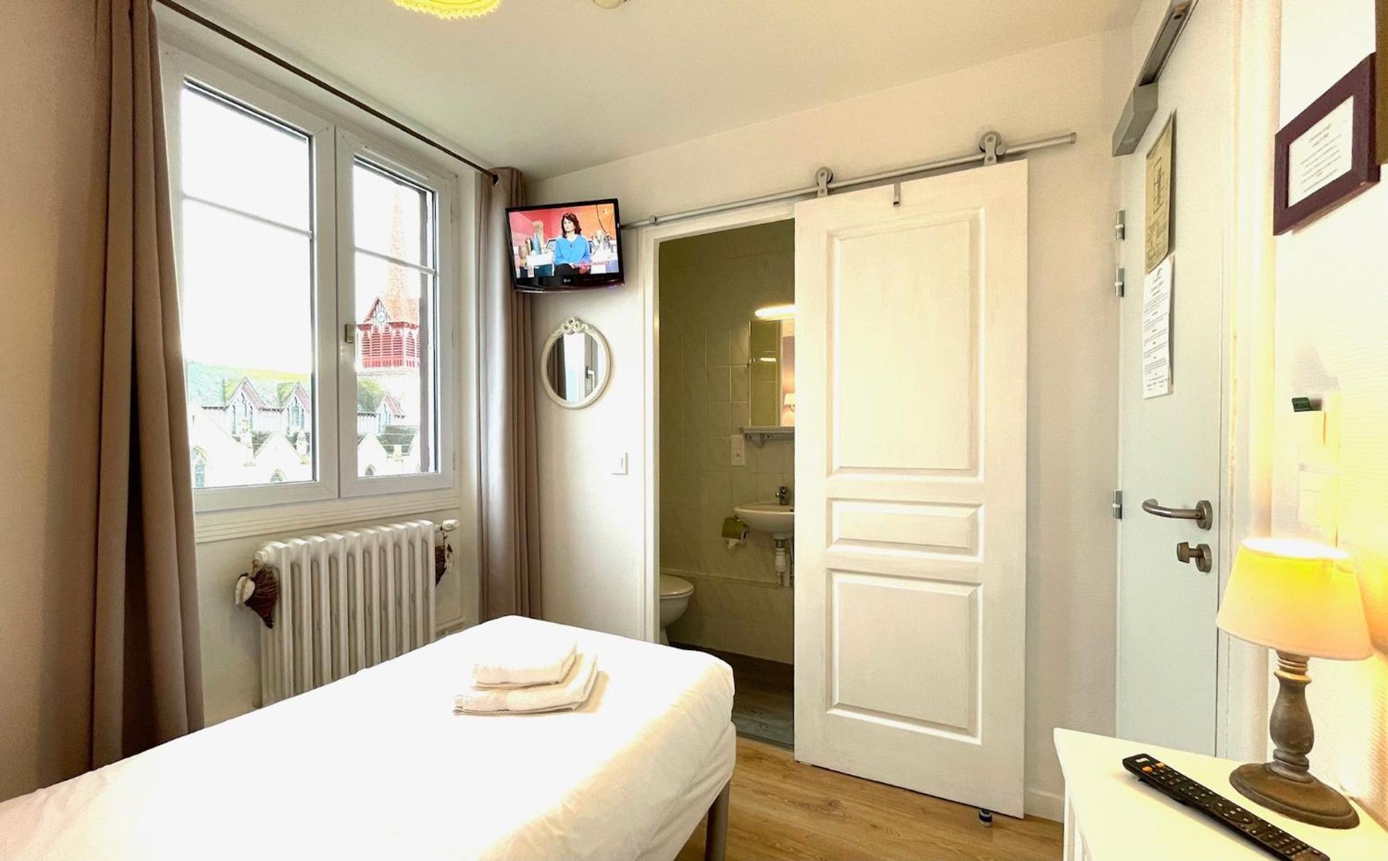 Single Room Shower