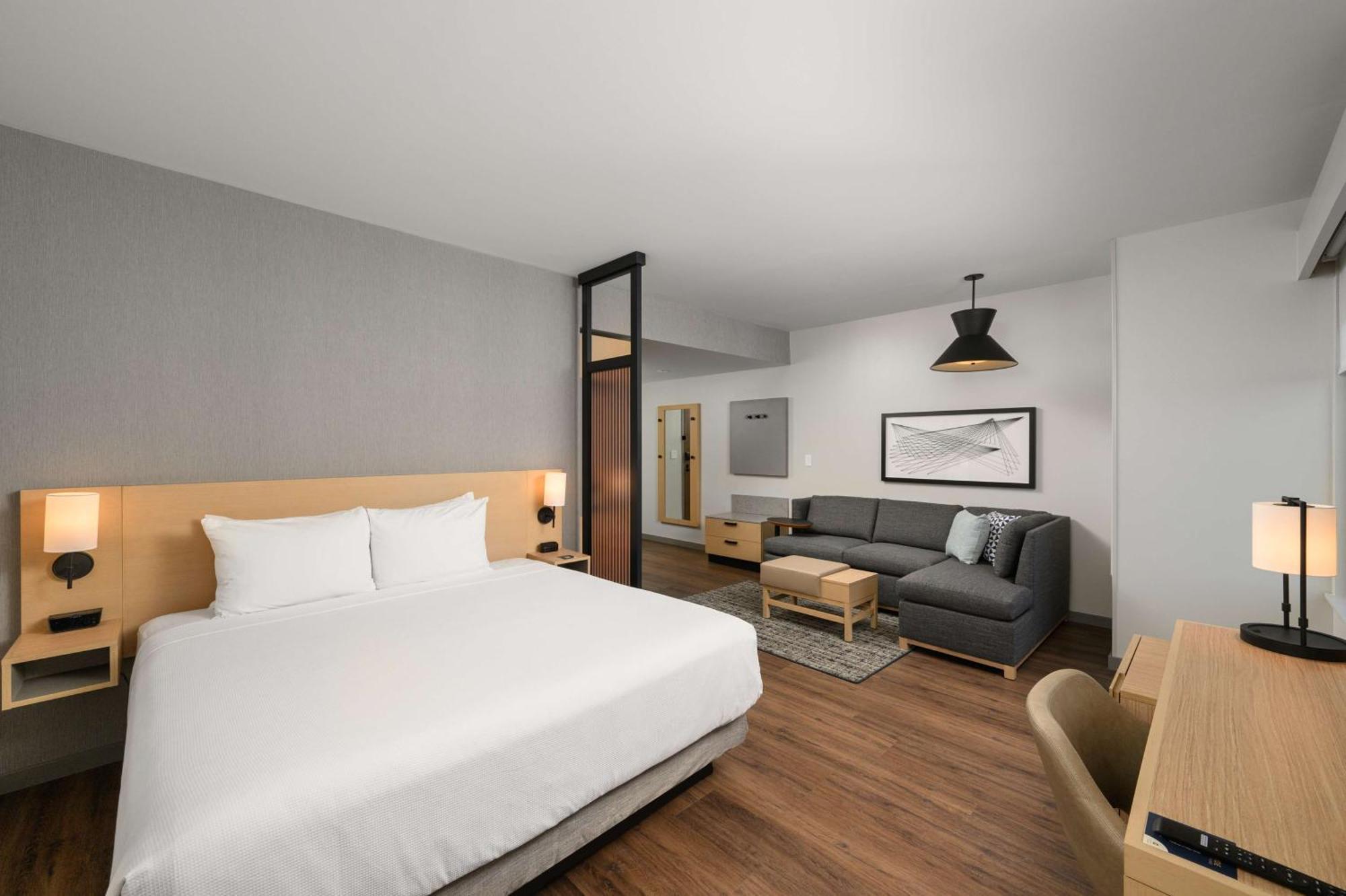 King Room