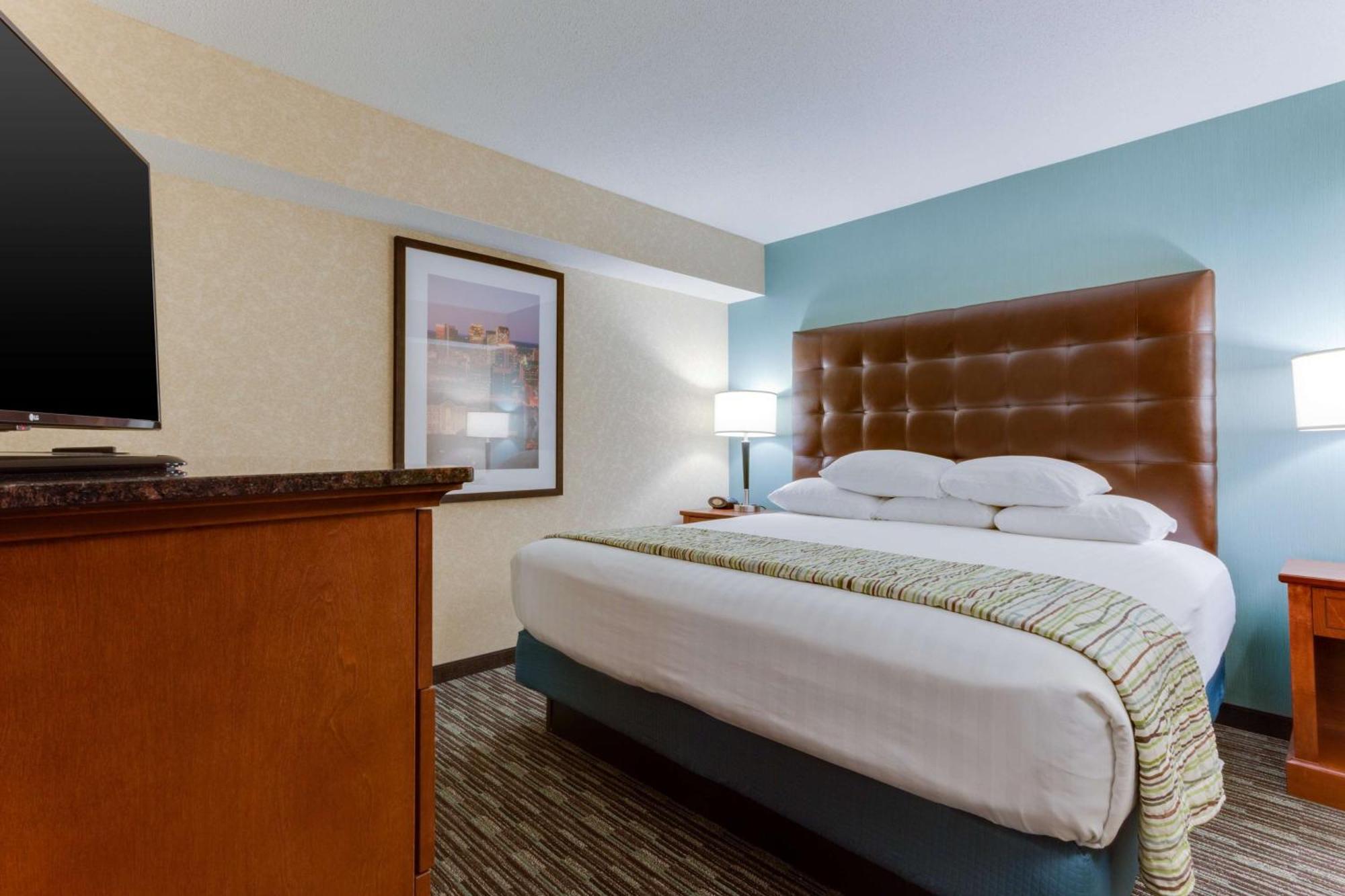 King Suite with Sofa Bed