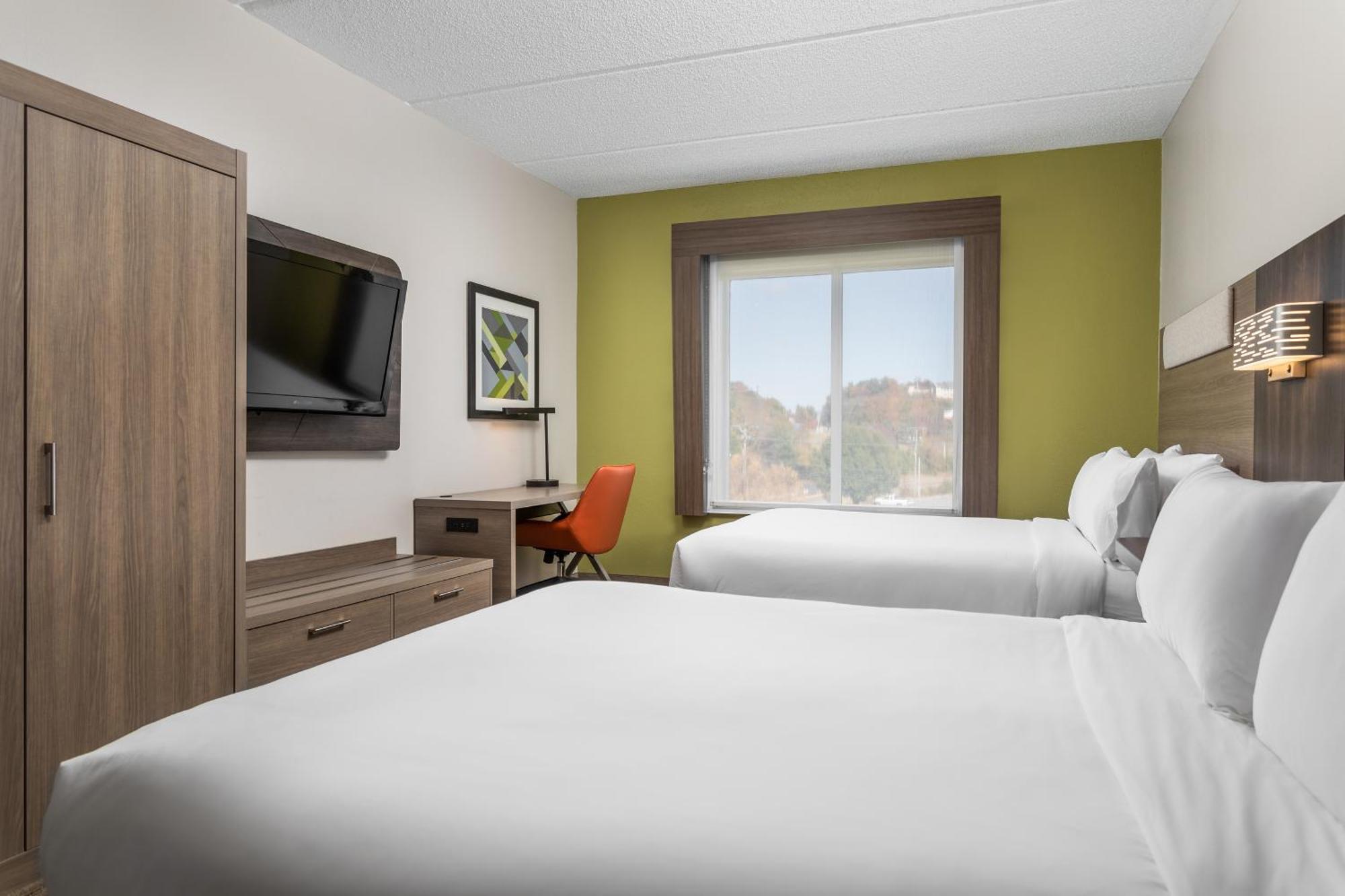 Standard Room Two Queen Beds