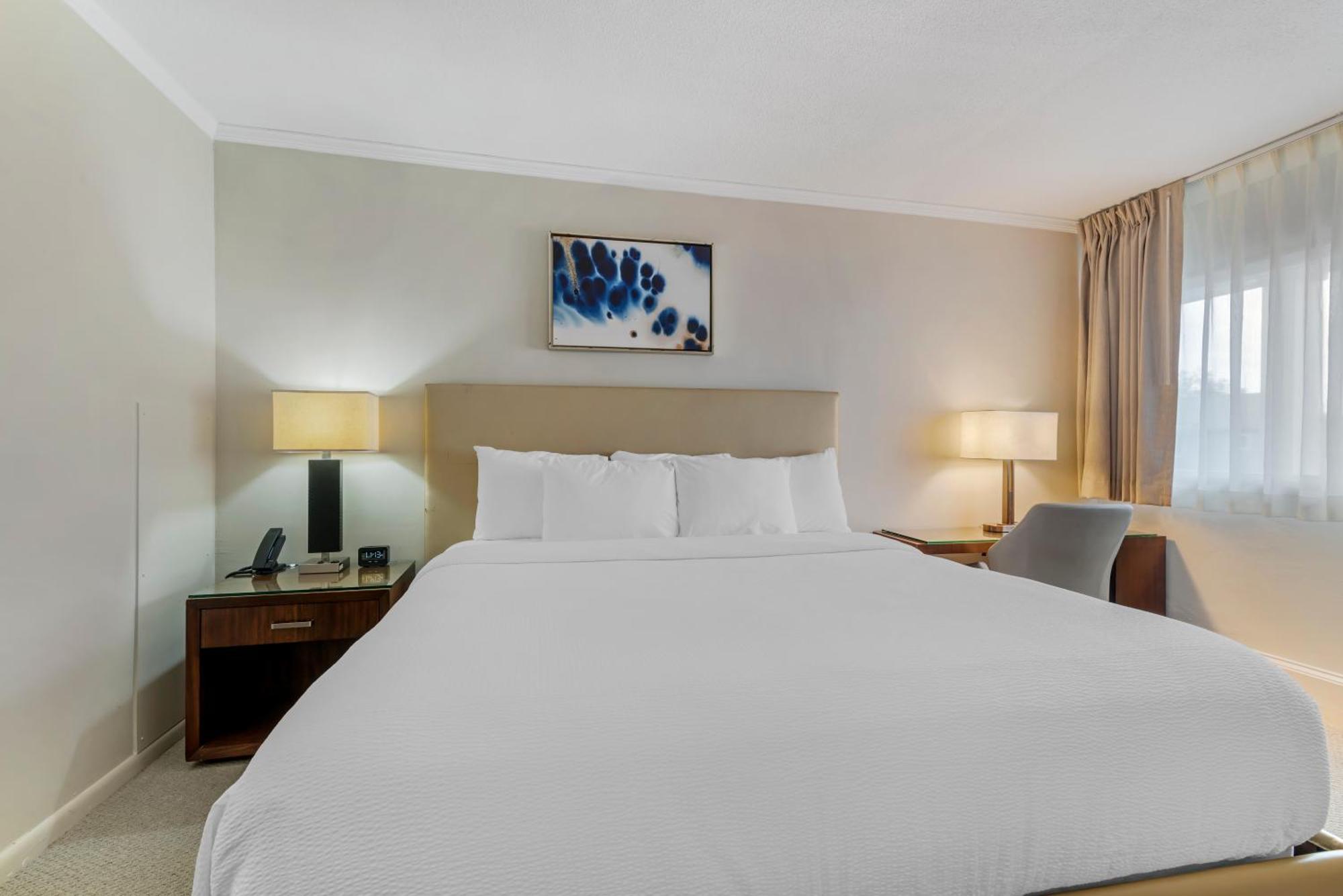 King Room with Pool View