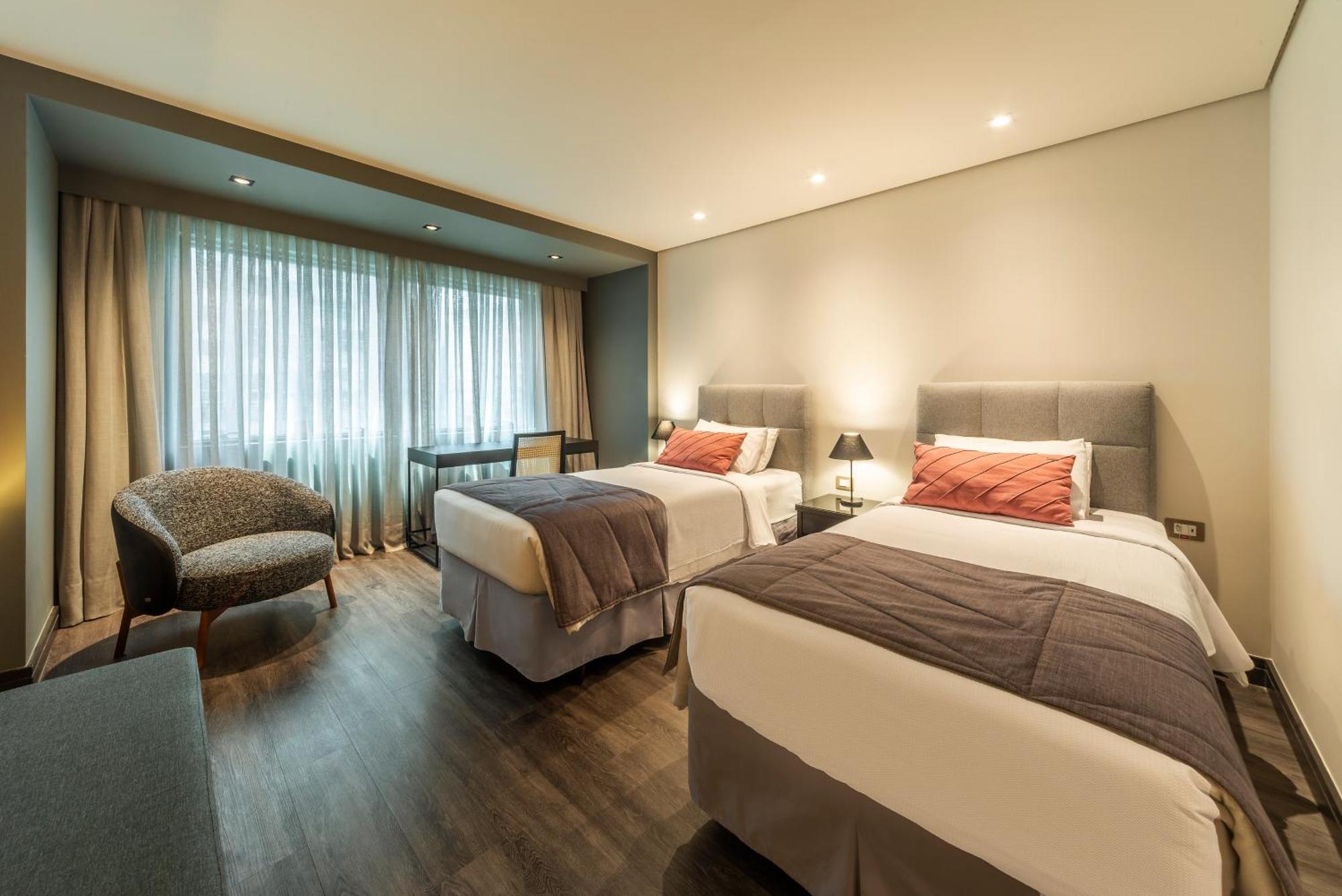 Quarto Deluxe com 2 Camas de Solteiro