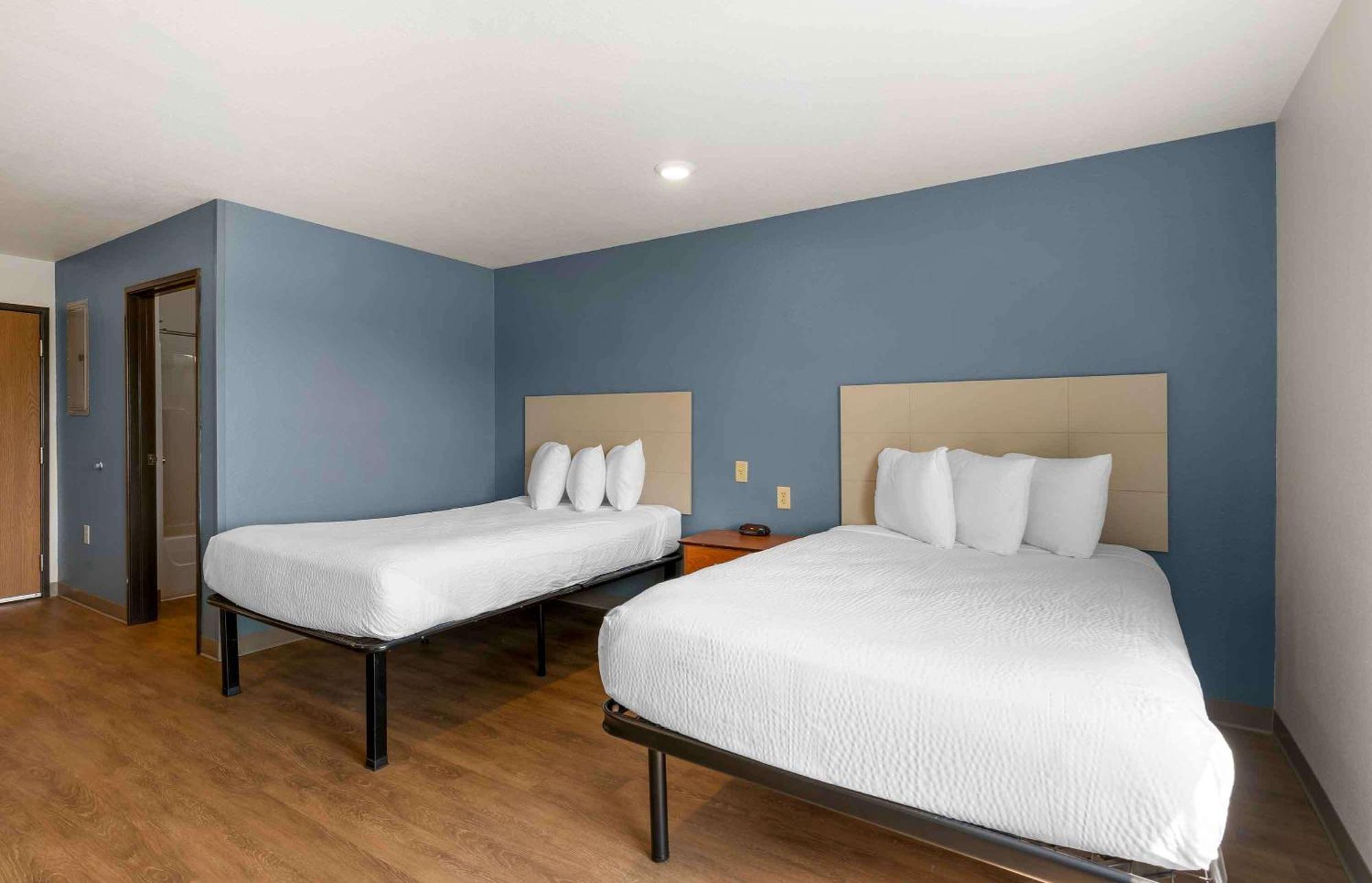 Double Room Two Double Beds Non-Smoking