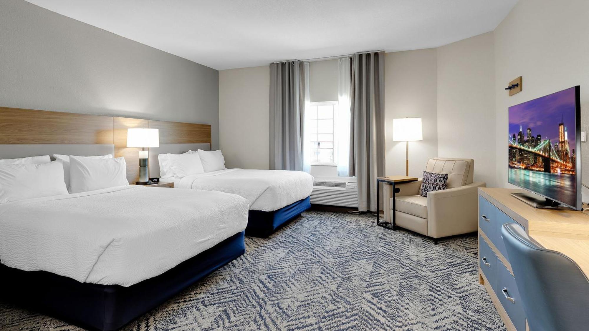 Studio Suite Two Queen Beds