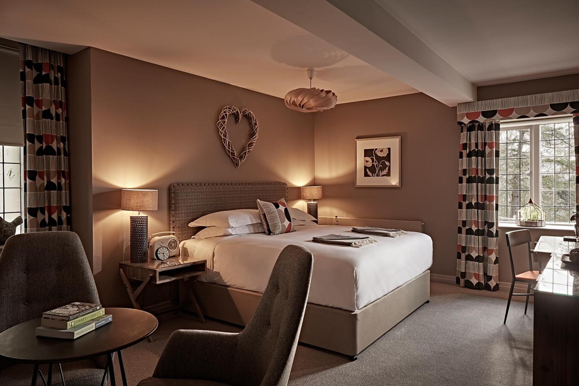 Deluxe King Room