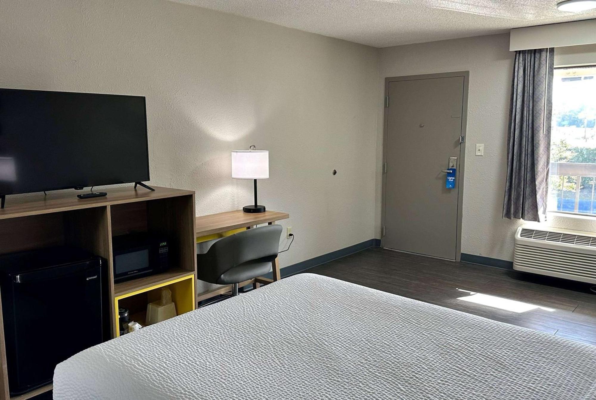 Double Room - Smoking