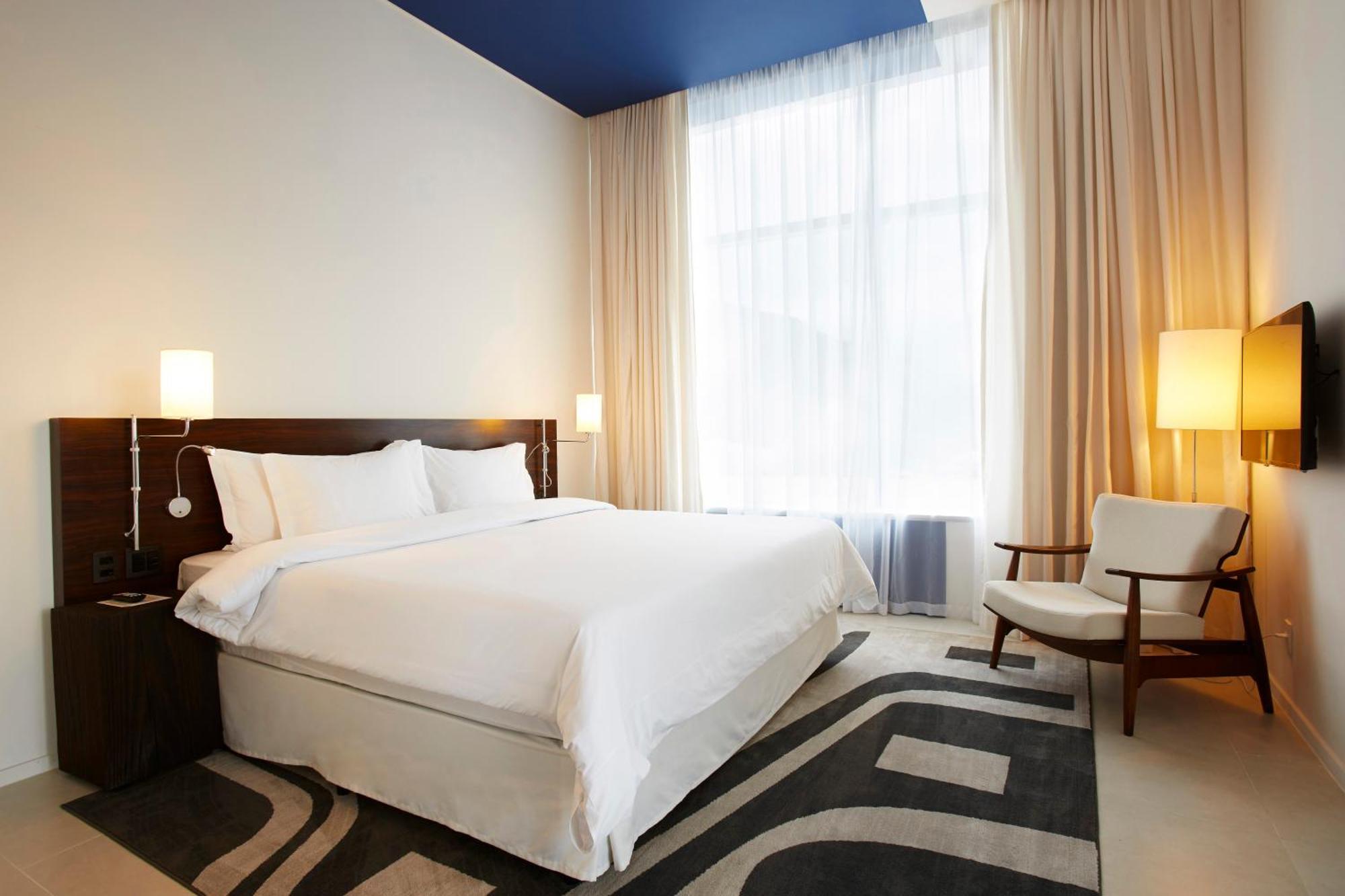 Suíte com Cama King-size e Varanda