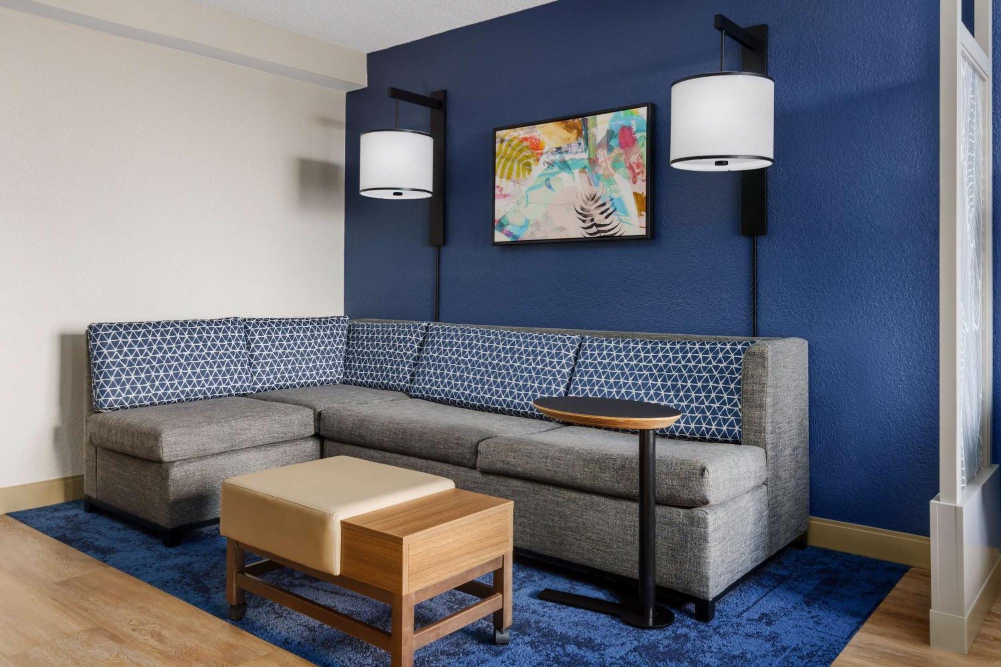 King Room Sofa Bed